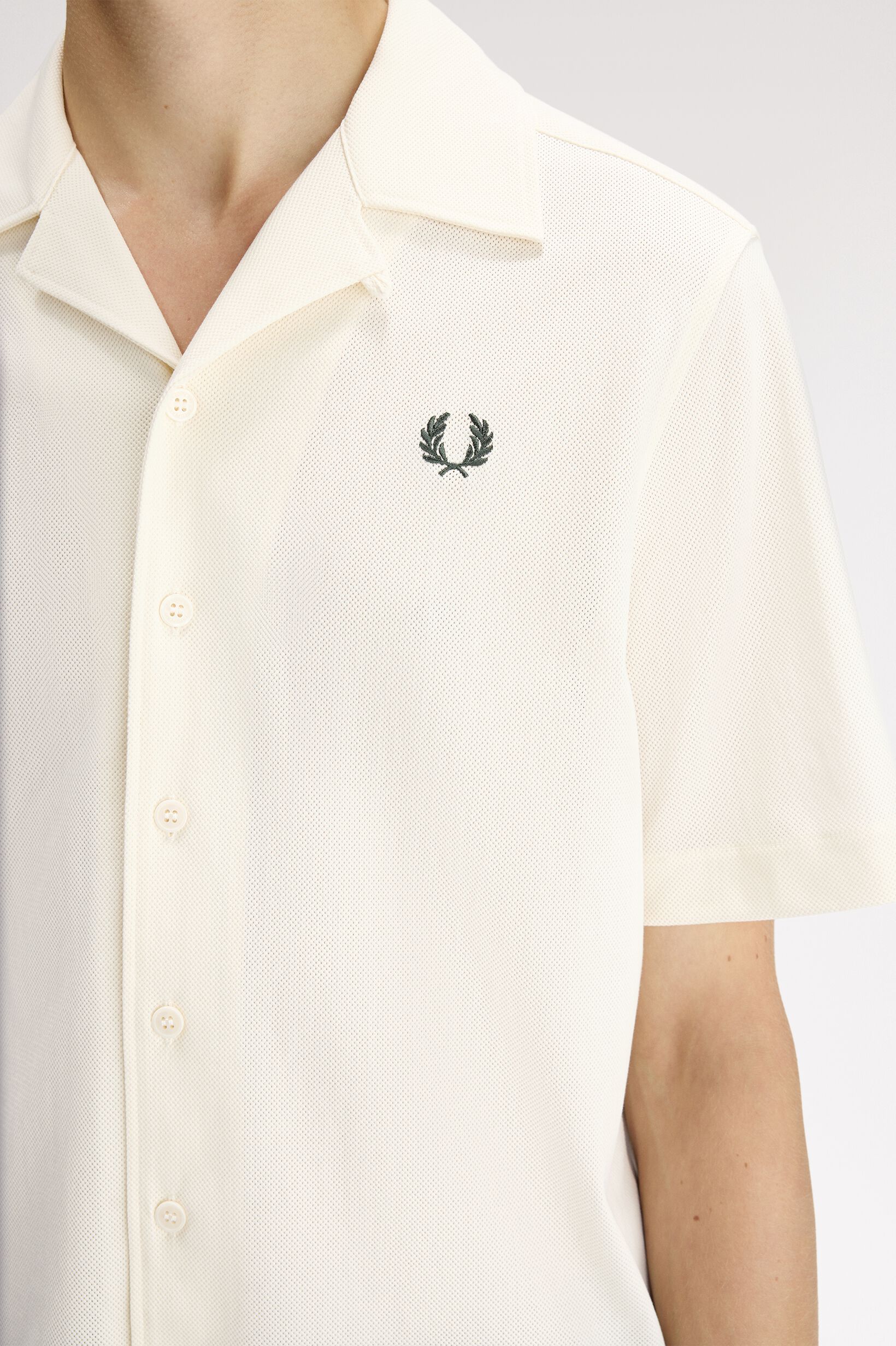 FRED PERRY 「Compress Mesh Revere Collar Shirt／メッシュオープンカラーシャツ」|シャツ・ブラウス|