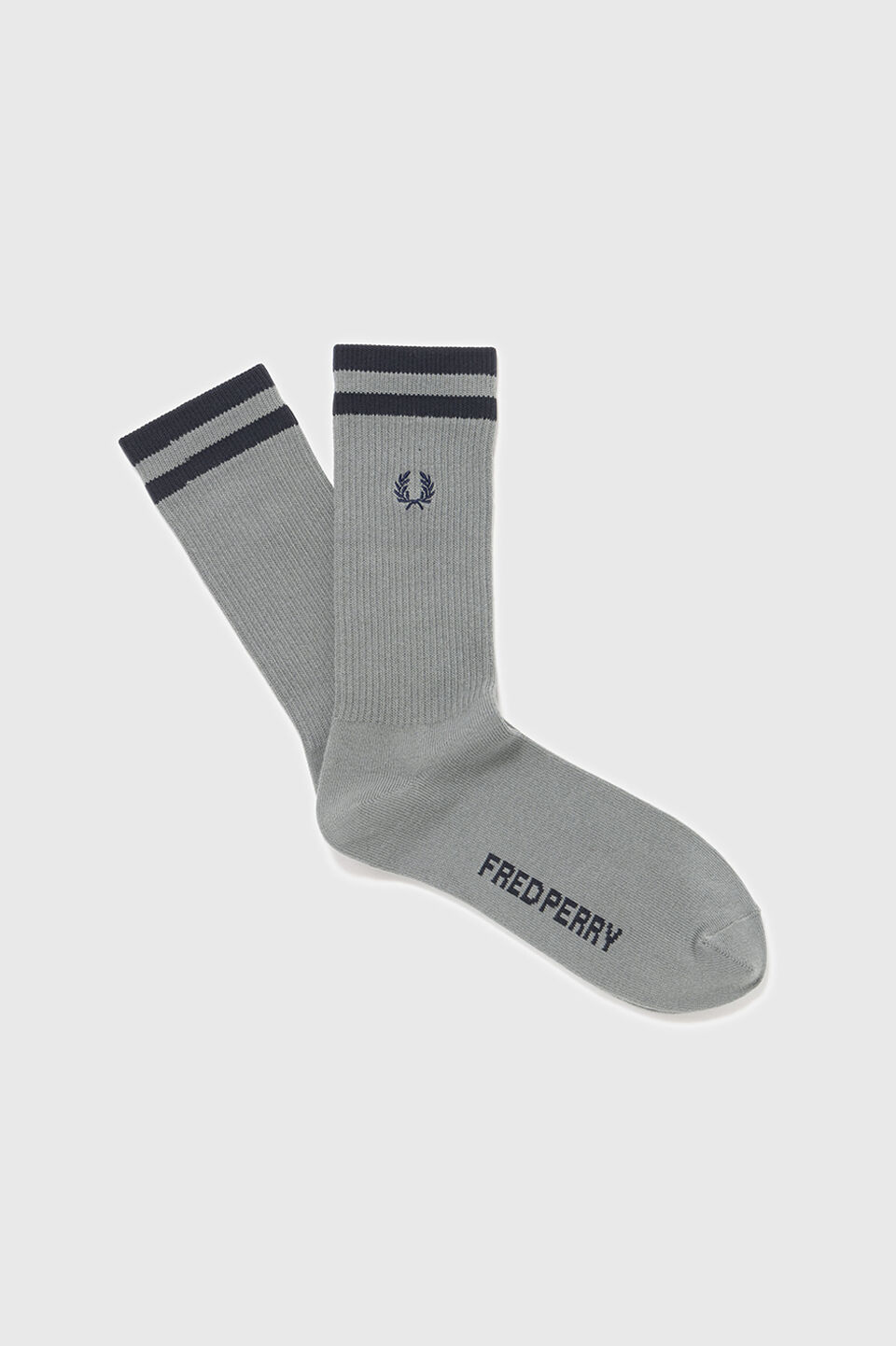 FRED PERRY 「FRED PERRY／Tipped Sports Socks／ティップラインスポーツソックス」|ソックス|SILVERBLUE/DRKAIRF