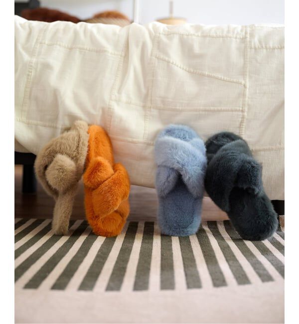journal standard Furniture「《予約》SLIPPER FUR　フェイクファー スリッパ」|ルームシューズ|