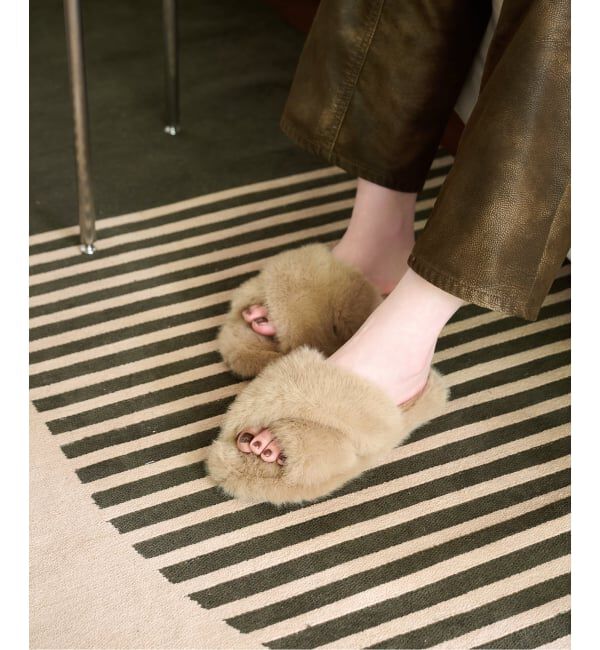journal standard Furniture「《予約》SLIPPER FUR　フェイクファー スリッパ」|ルームシューズ|ベージュ