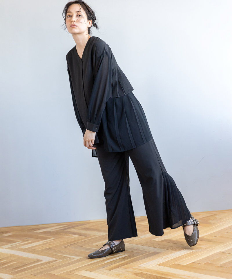  「バックプリーツヘムパンツ」|その他|