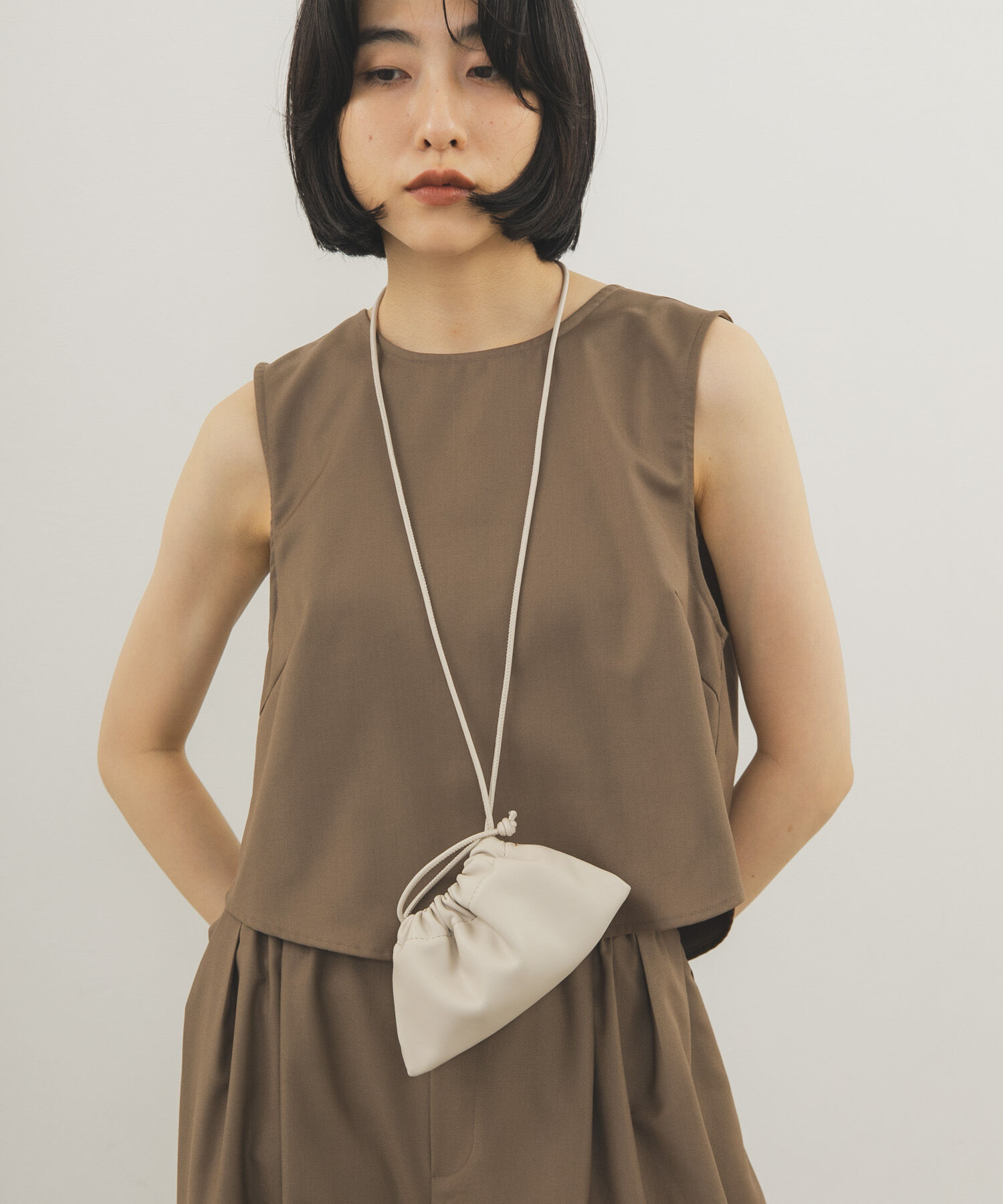  「巾着ネックショルダー」|ポーチ|アイボリー