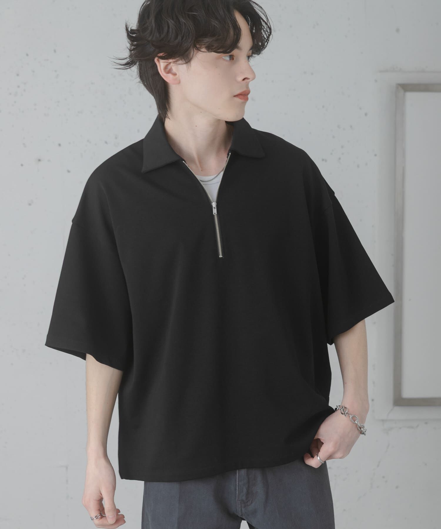 SENSE OF PLACE by URBAN RESEARCH「『ユニセックス』ダンボールポンチハーフジップショートスリーブTシャツ」|Tシャツ・カットソー|