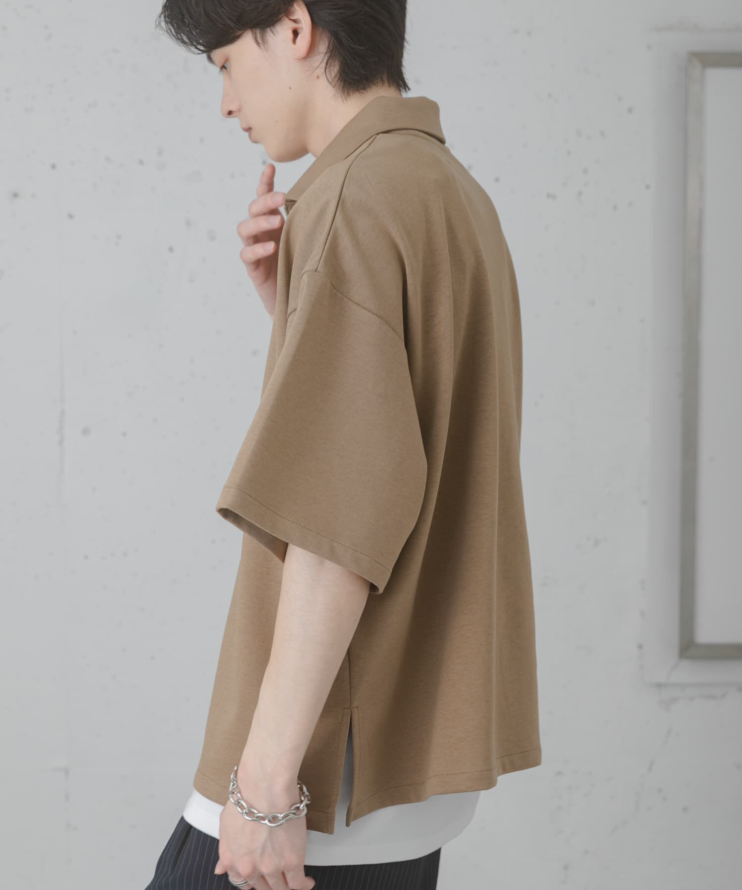 SENSE OF PLACE by URBAN RESEARCH「『ユニセックス』ダンボールポンチハーフジップショートスリーブTシャツ」|Tシャツ・カットソー|