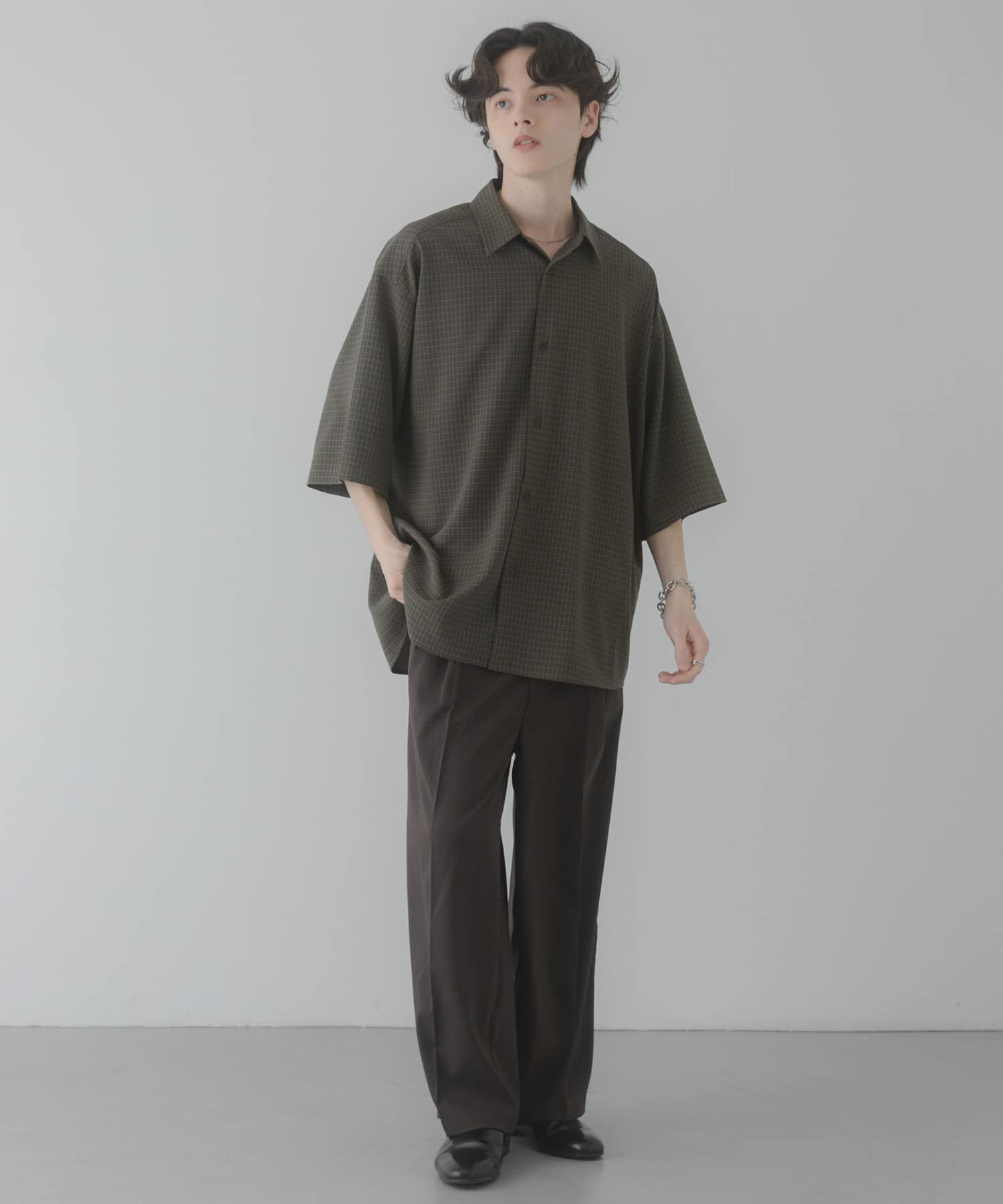 SENSE OF PLACE by URBAN RESEARCH「『ﾕﾆｾｯｸｽ』ﾏｲｸﾛﾁｪｯｸｴｸｽﾄﾗﾙｰｽﾞｼｮｰﾄｽﾘｰﾌ 」|シャツ・ブラウス|