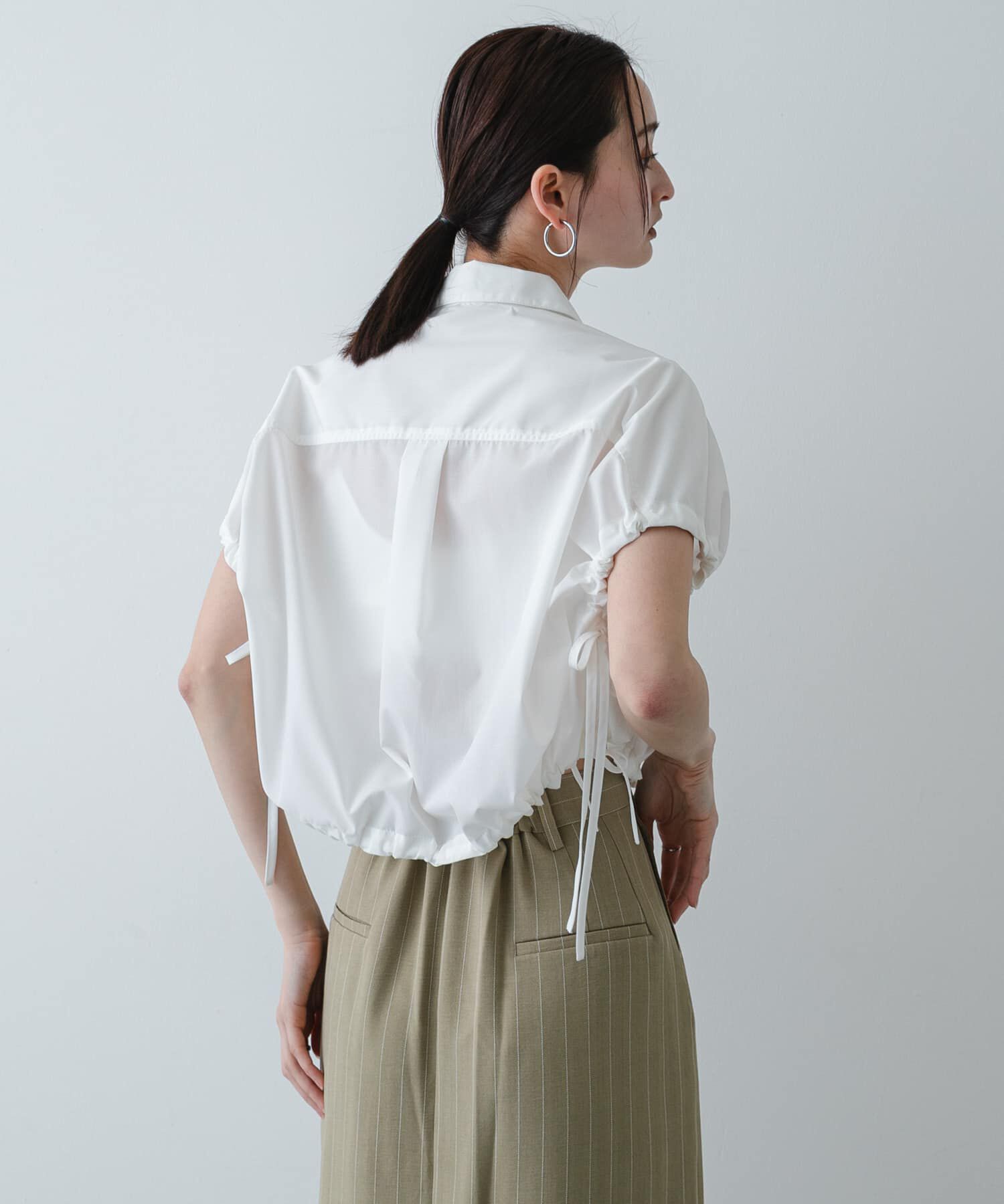 SENSE OF PLACE by URBAN RESEARCH「『イージーケア』クロップドギャザーシャツ」|シャツ・ブラウス|