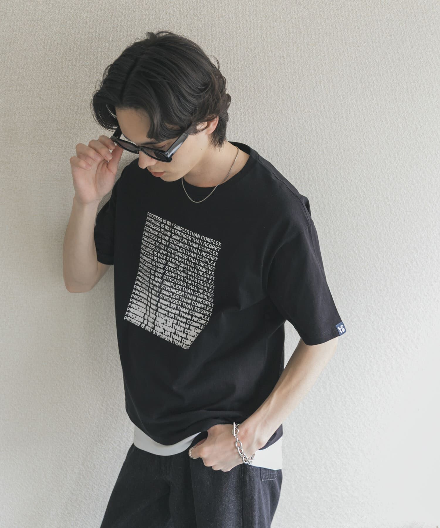 SENSE OF PLACE by URBAN RESEARCH「『別注』LOVE POP STUDIO&times;SENSE OF PLACE SHORT-SLEEVE T-SHIRTS」|Tシャツ・カットソー|