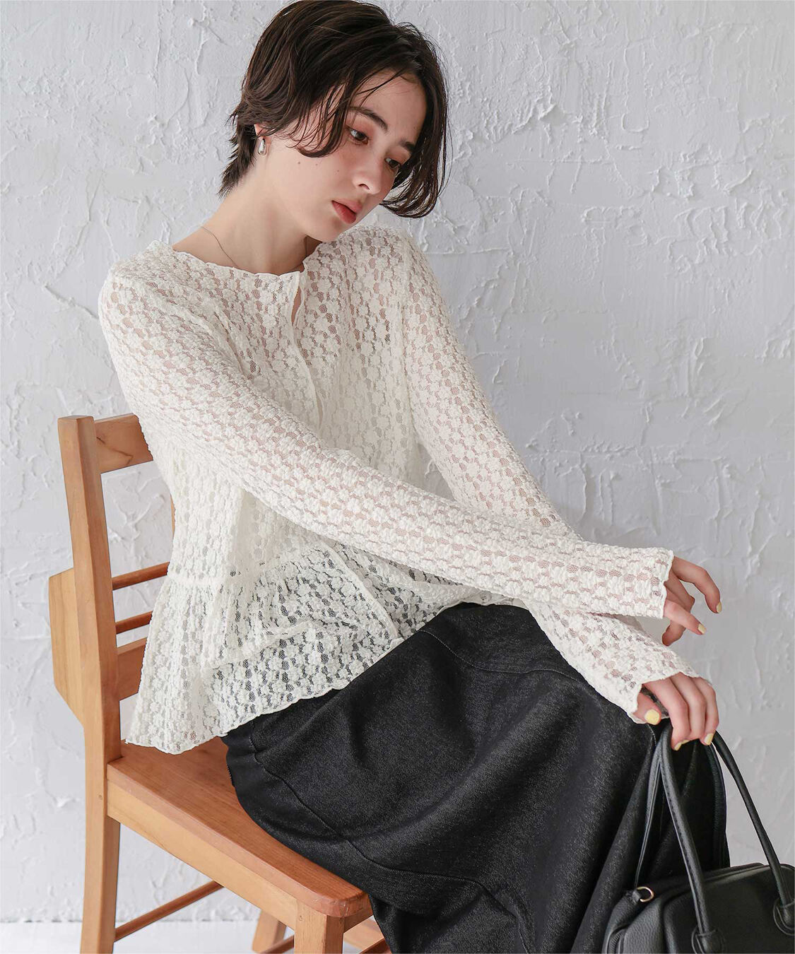 titivate「ペプラムシルエットレーストップス」|Tシャツ・カットソー|