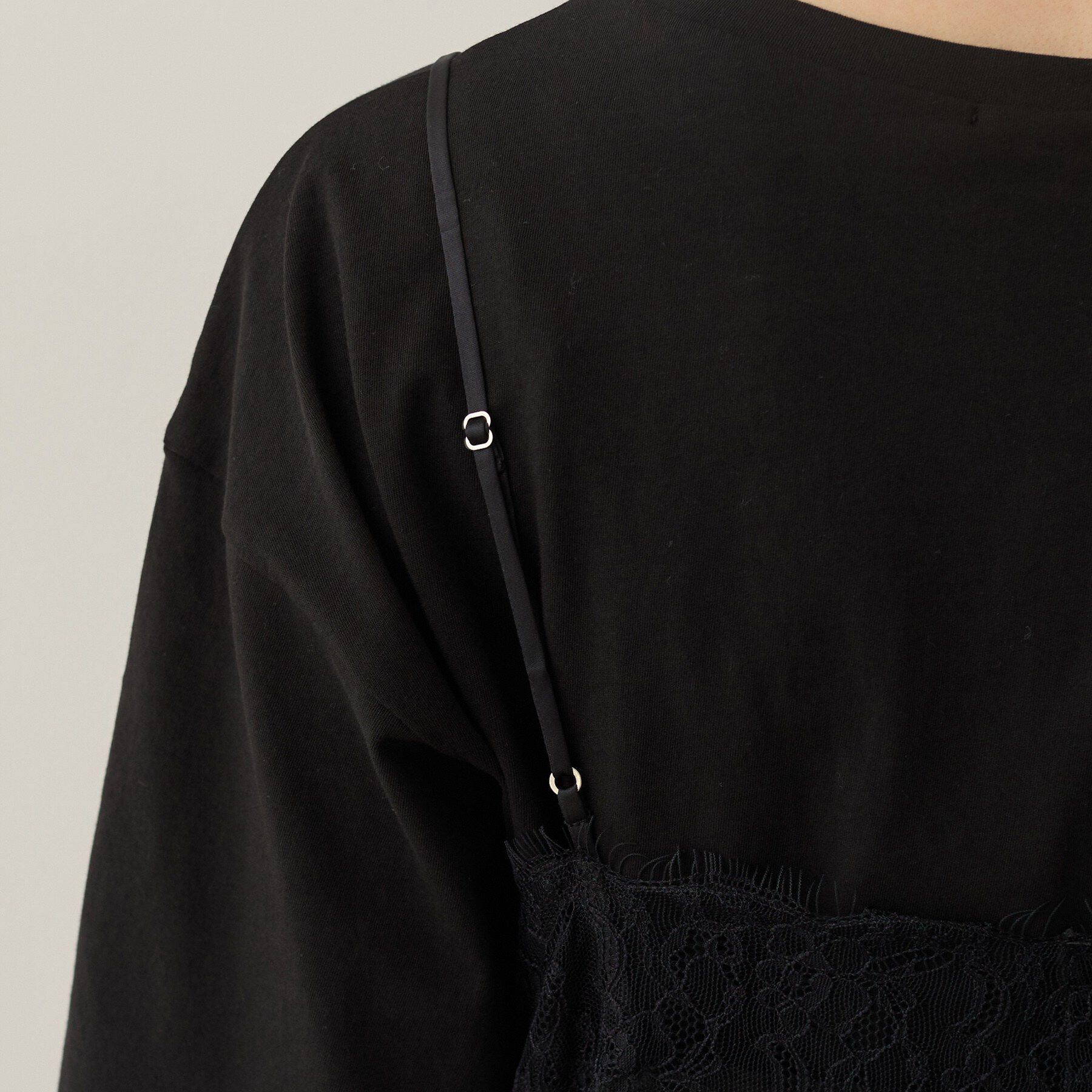 UNTITLED「【1枚でもセットでも】レースキャミ付きプルオーバー」|Tシャツ・カットソー|