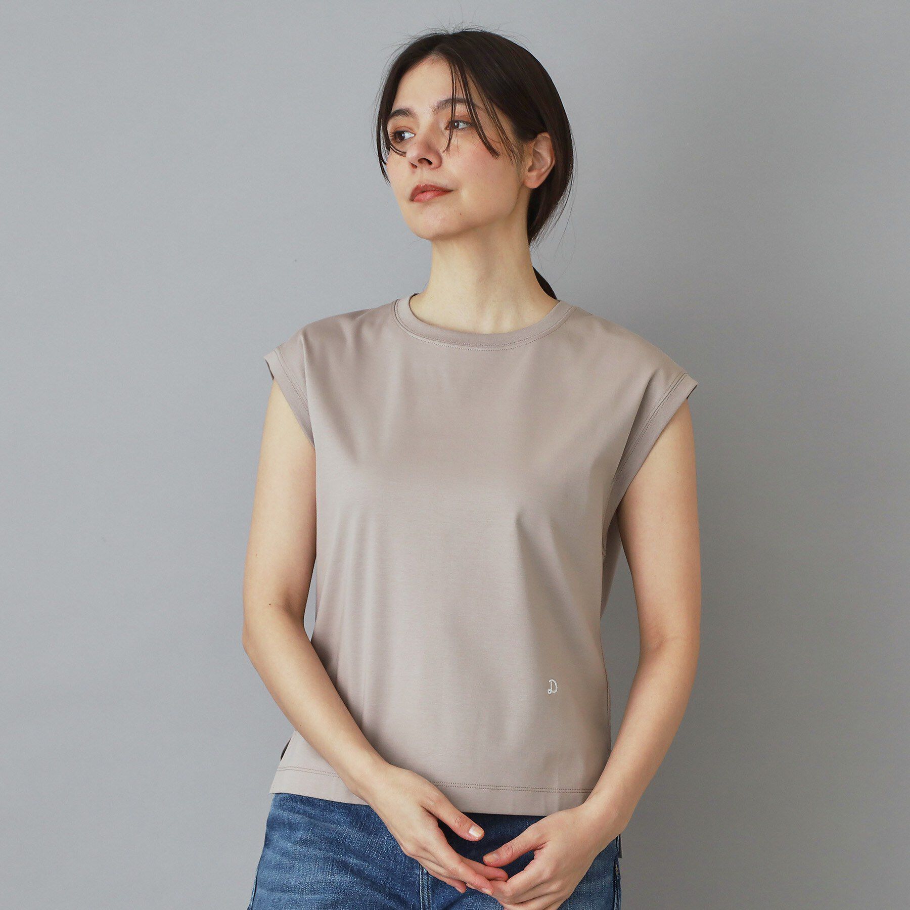 DRESSTERIOR「【接触冷感／抗菌防臭／消臭】アイスクリアコットンフレンチスリーブT」|Tシャツ・カットソー|