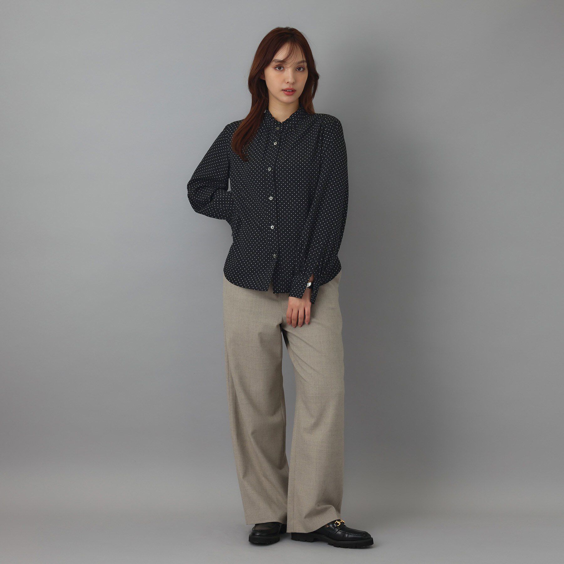 DRESSTERIOR「ドット スタンドフリルネック ブラウス」|シャツ・ブラウス|