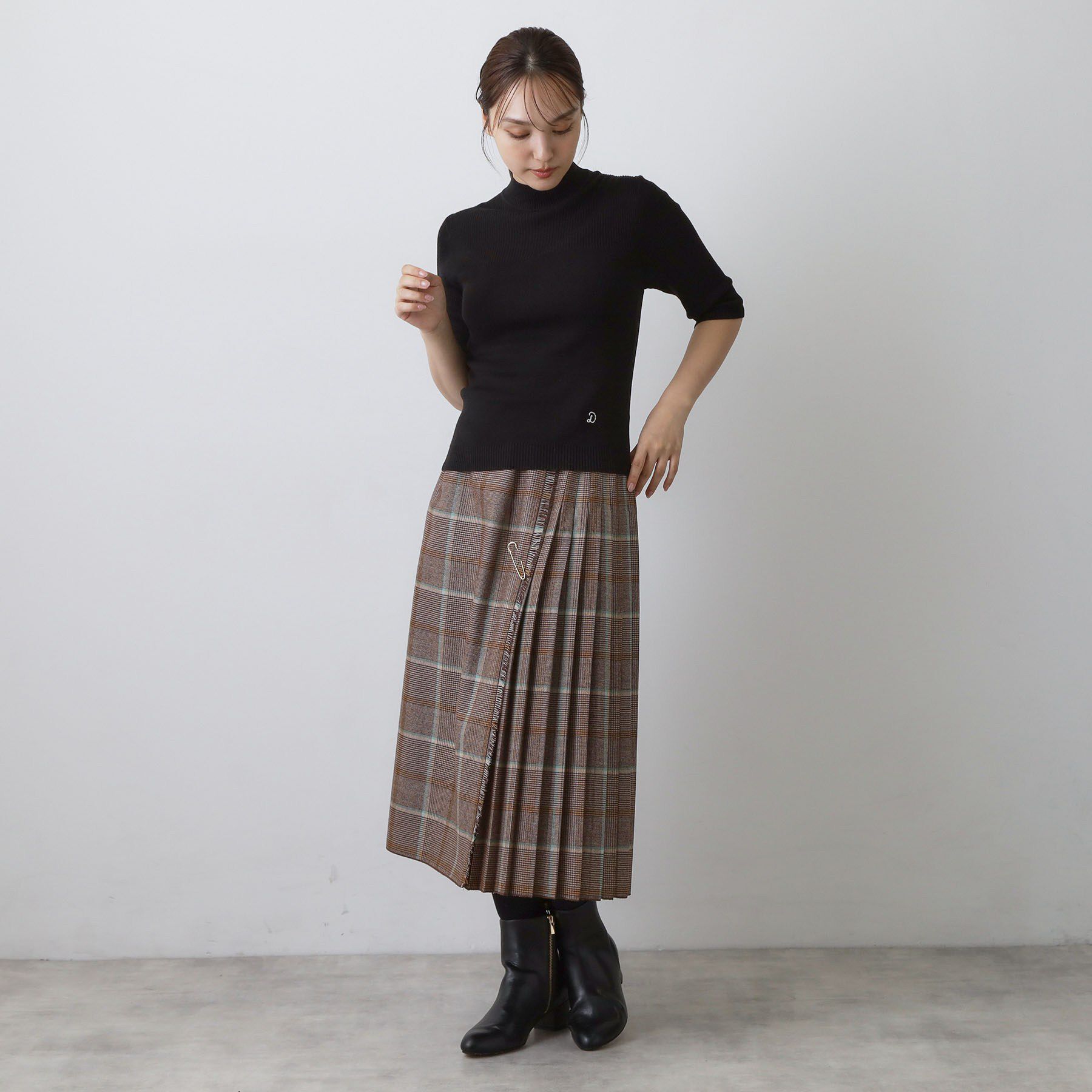 DRESSTERIOR「【接触冷感】クールタッチカットハーフスリーブプルオーバー」|ニット・セーター|