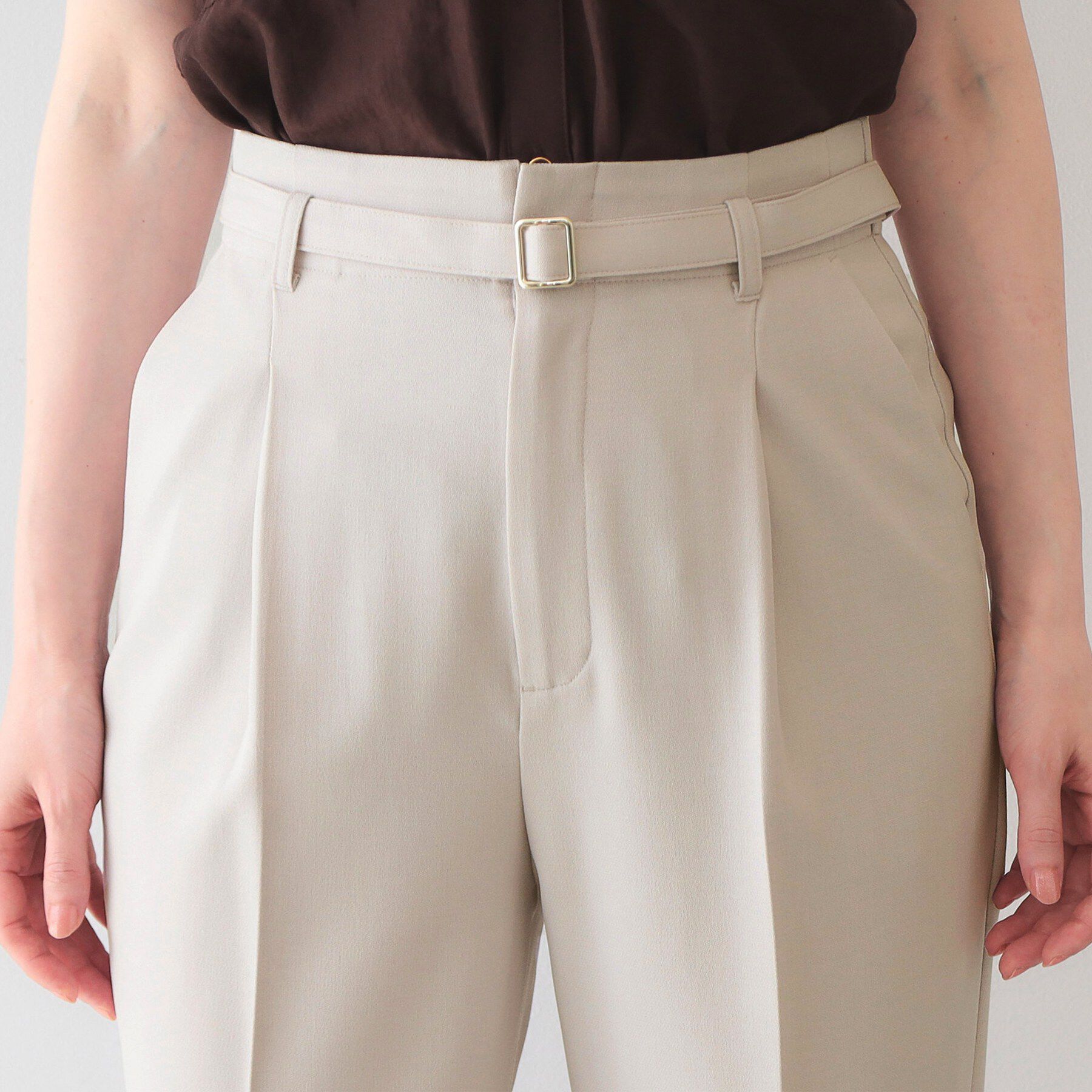 index「【吸水速乾】美脚見えストレッチテーパードパンツ《防シワ／洗濯機OK／XS～3L》」|その他|