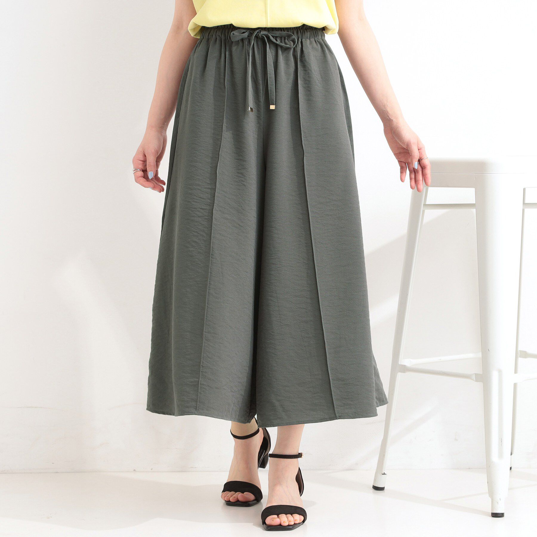 SHOO･LA･RUE「【S-LL/ひんやり】さらっとタッチできれい見え ピンタックスカーチョ」|その他|チャコールグレー(0
