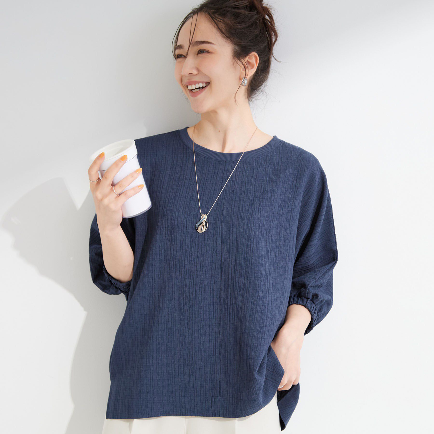 SHOO･LA･RUE「【インせず着られる/洗濯後しわになりにくい】しぼしぼドルマンブラウス」|シャツ・ブラウス|ブルー(093)