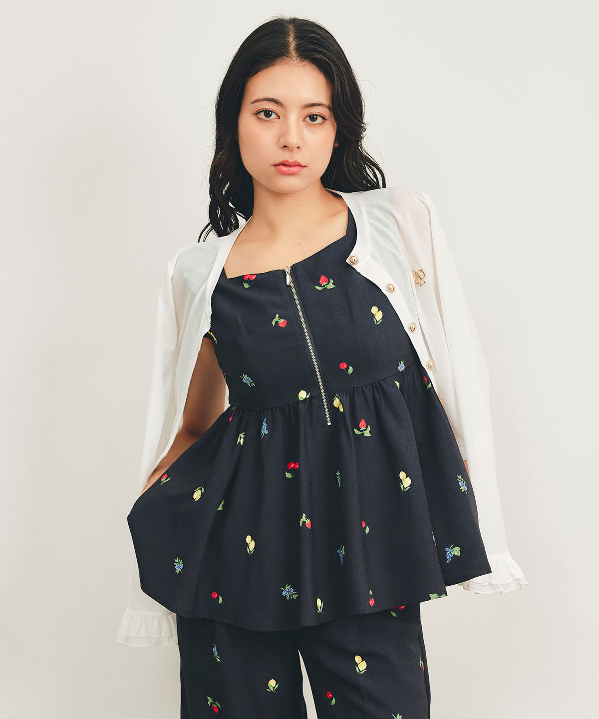 REDYAZEL「フルーツペプラムブラウス」|シャツ・ブラウス|黒系その他