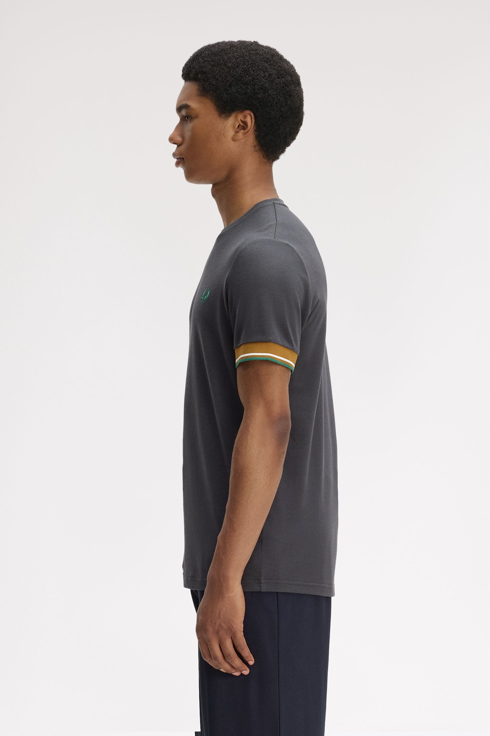 FRED PERRY 「FRED PERRY／Twin Tipped Cuff T-Shirt／ツインティップカフスTシャツ」|Tシャツ・カットソー|