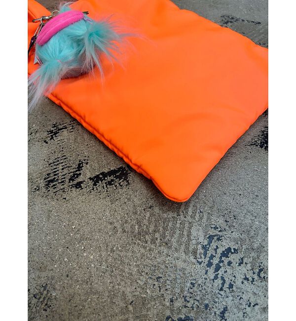 NOMINE「【cheek】neon monster tote ネオンモンスター フラット ト」|トートバッグ|
