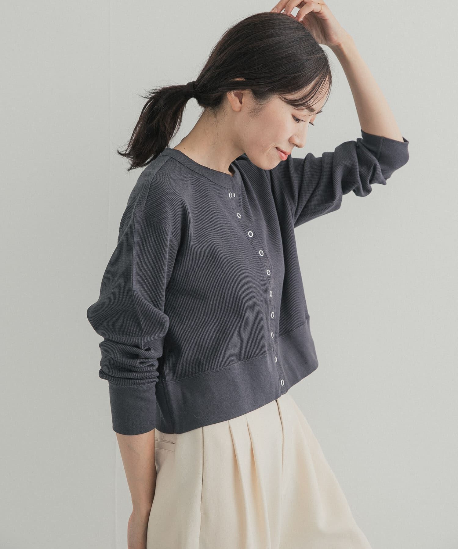 URBAN RESEARCH DOORS「『別注』HANES&times;DOORS　ワッフルコンパクトカーディガン」|カーディガン|