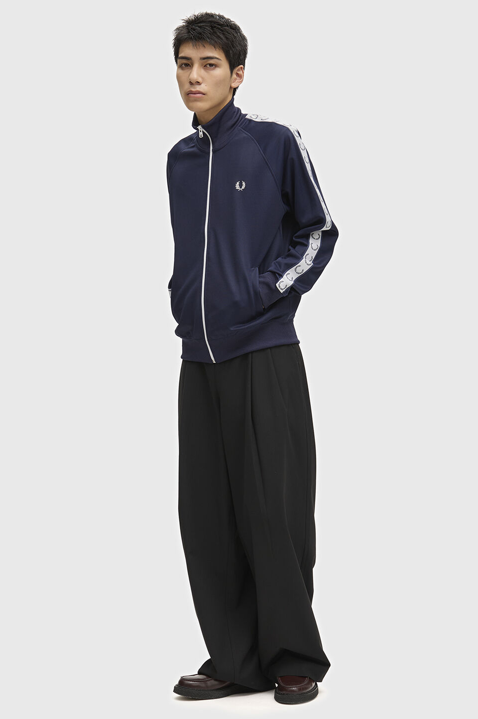 FRED PERRY 「FRED PERRY／Taped Track Jacket／フレッドペリートラックジャケット」|スウェット・ジャージ|