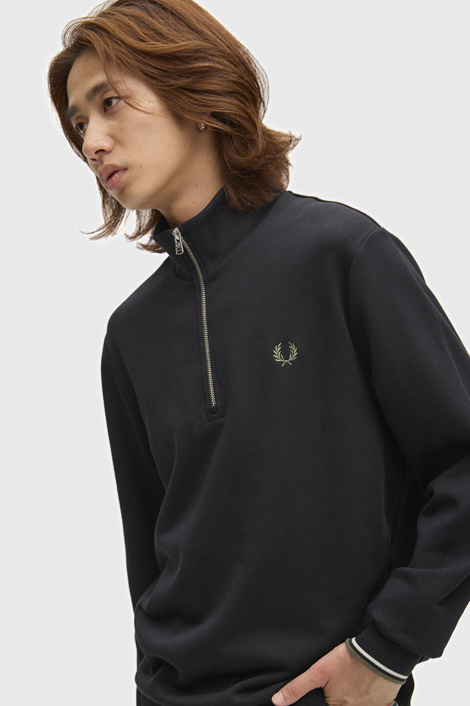 FRED PERRY 「FRED PERRY／Half Zip Sweatshirt／フレッドペリーハーフジップスウェットシャツ」|スウェット・ジャージ|