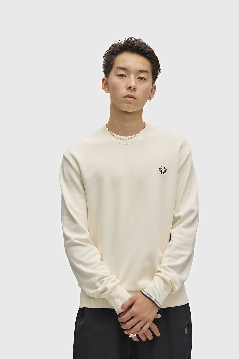 FRED PERRY 「FRED PERRY／Crew Neck Sweatshirt／フレッドペリースウェットシャツ」|Tシャツ・カットソー|ECRU/SEAGRASS