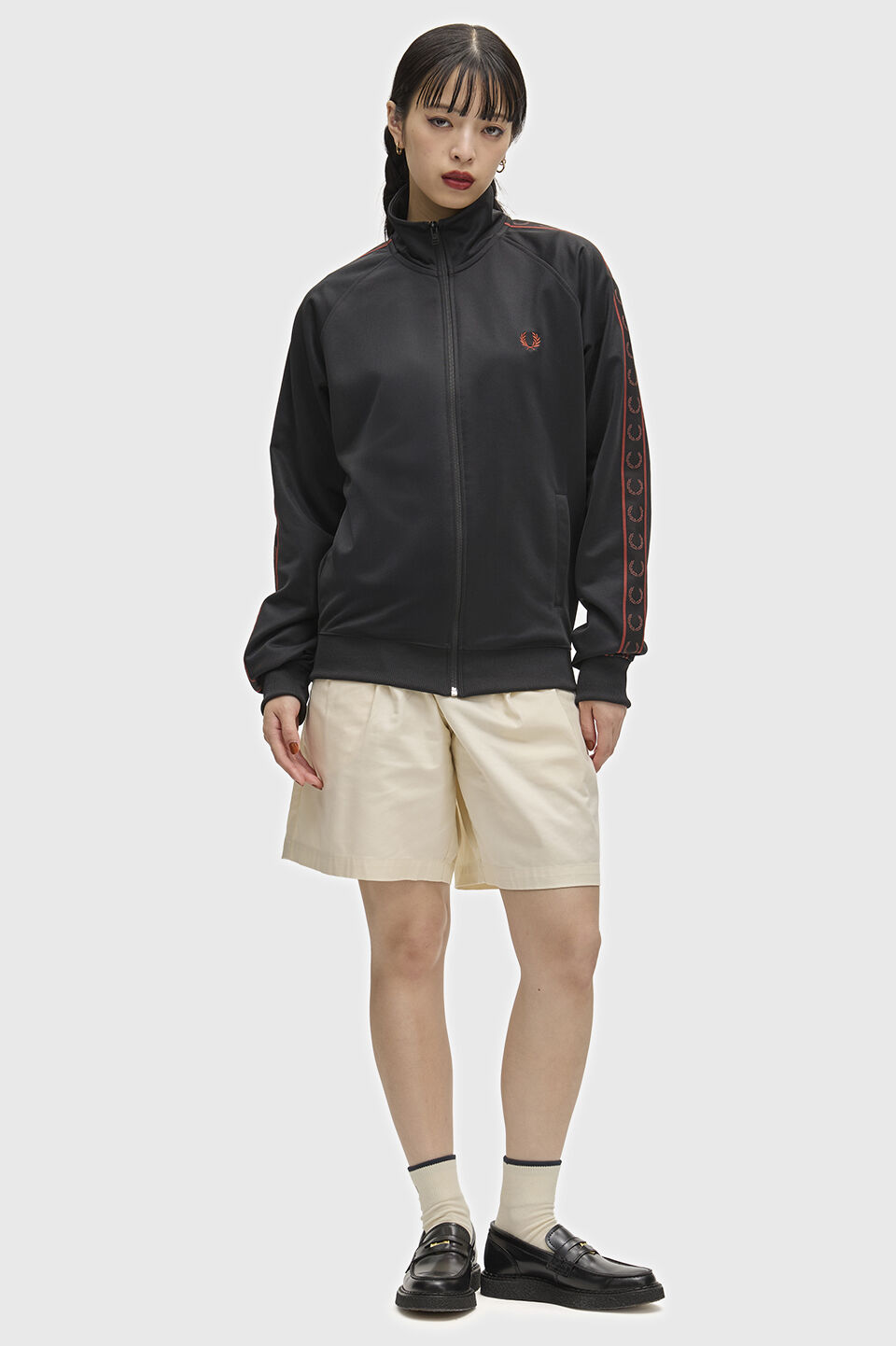 FRED PERRY 「FRED PERRY／Contrast Tape Track Jacket／フレッドペリー コントラストテープトラックジャケット」|ブルゾン・スタジャン|