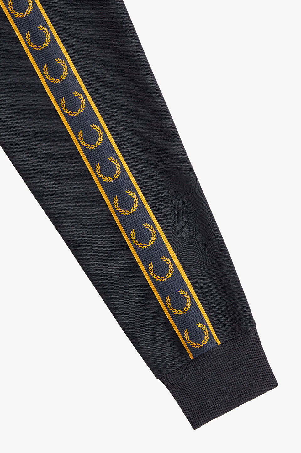 FRED PERRY 「FRED PERRY／Contrast Tape Track Jacket／フレッドペリー コントラストテープトラックジャケット」|ブルゾン・スタジャン|
