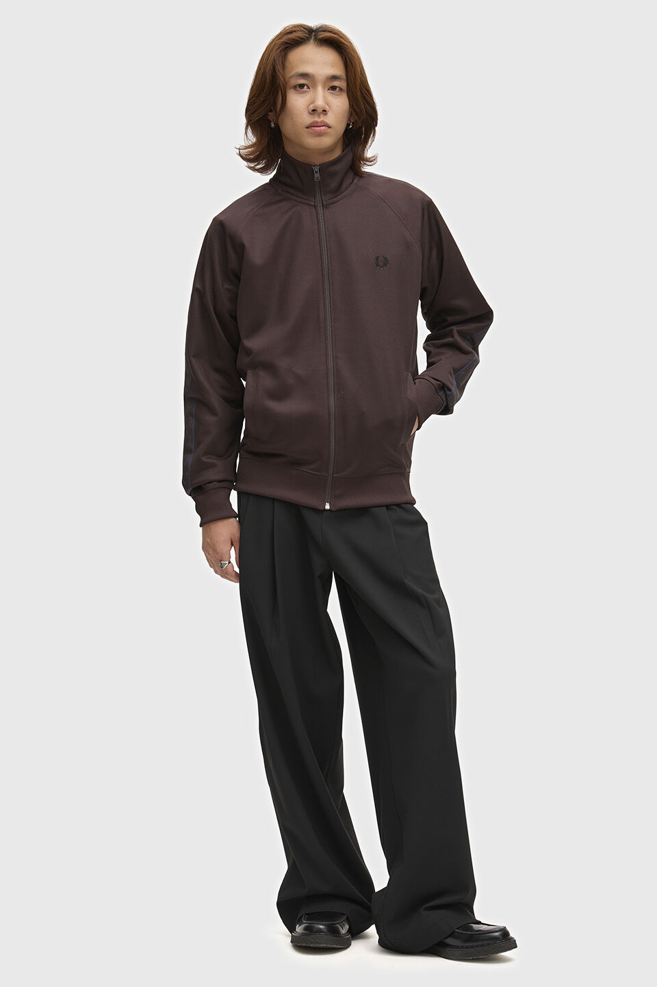 FRED PERRY 「FRED PERRY／Contrast Tape Track Jacket／フレッドペリー コントラストテープトラックジャケット」|ブルゾン・スタジャン|