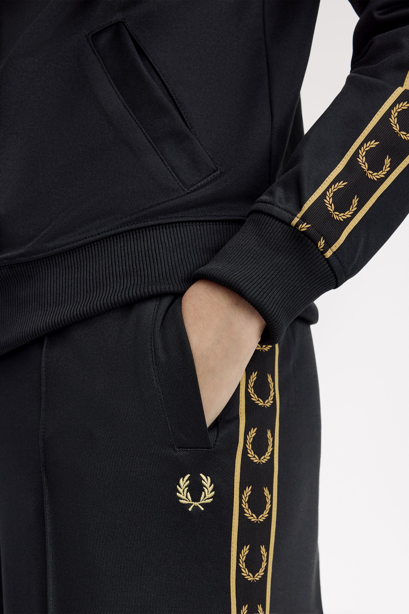 FRED PERRY 「Taped Track Pants／テープトラックパンツ」|その他|