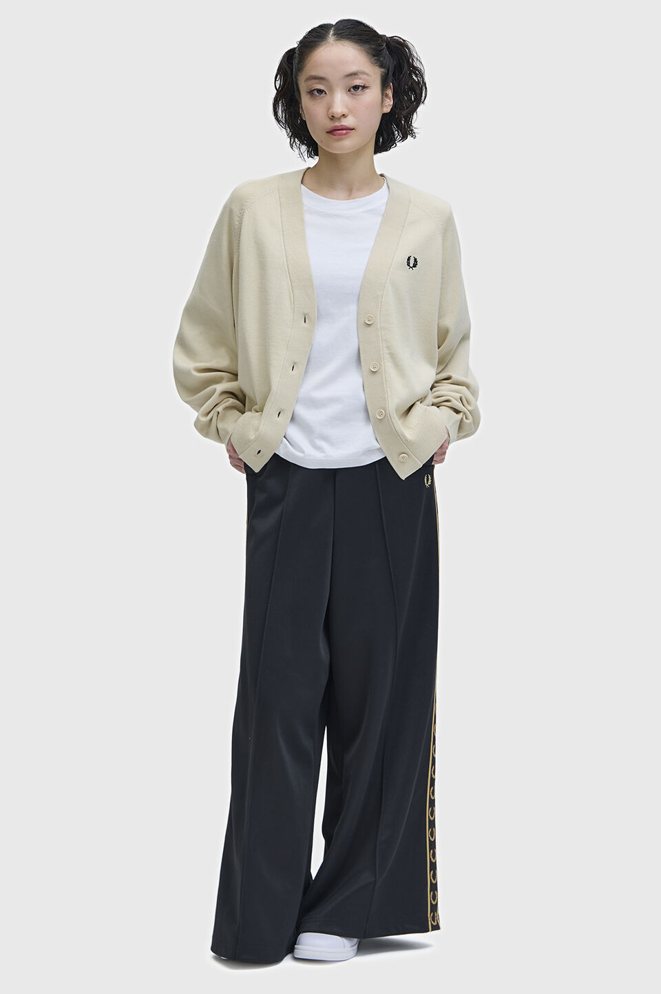 FRED PERRY 「V-Neck Cardigan／Vネックカーディガン」|カーディガン|