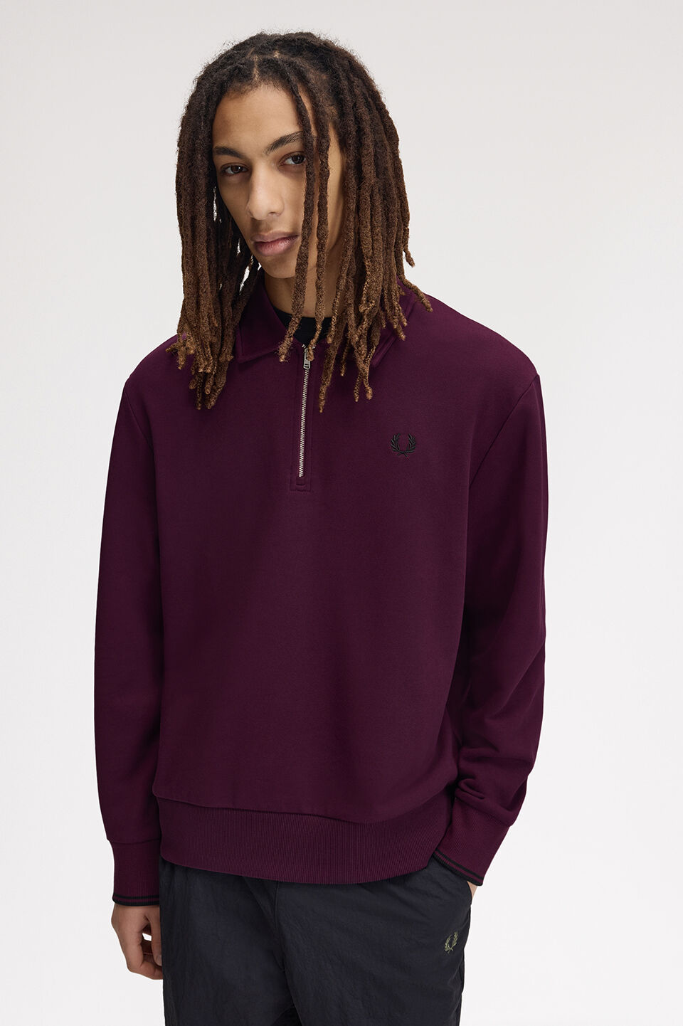 FRED PERRY 「FRED PERRY／Half Zip Collared Sweatshirt／ハーフジップカラースウェットシャツ」|スウェット・ジャージ|