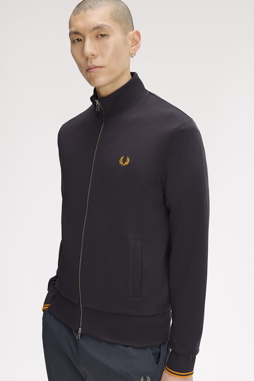FRED PERRY 「FRED PERRY／Zip Through Sweatshirt／ジップスルースウェット」|スウェット・ジャージ|
