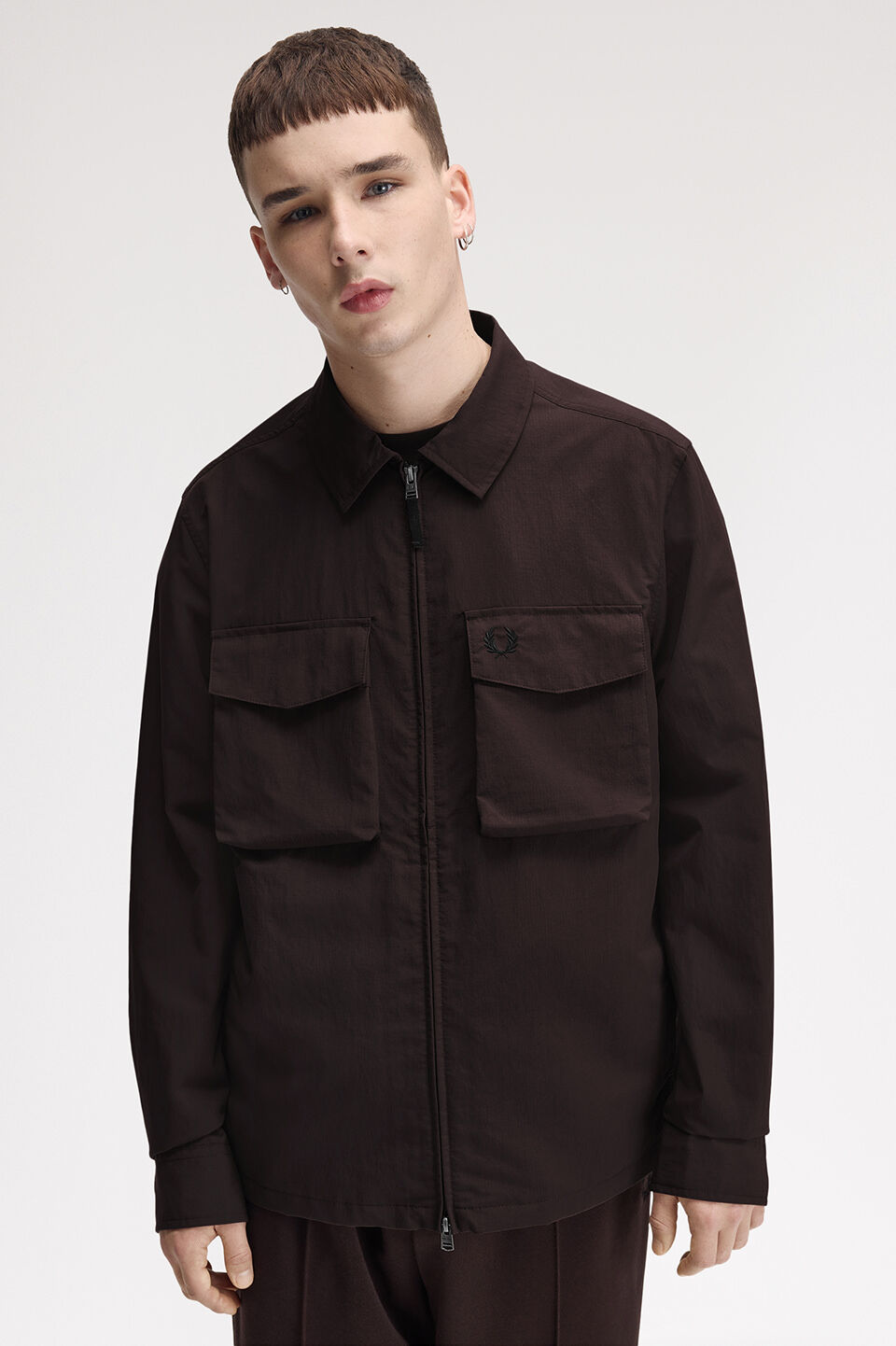 FRED PERRY 「FRED PERRY／Ripstop Pocket Overshirt／リップストップポケットオーバーシャツ」|ブルゾン・スタジャン|RICH BROWN