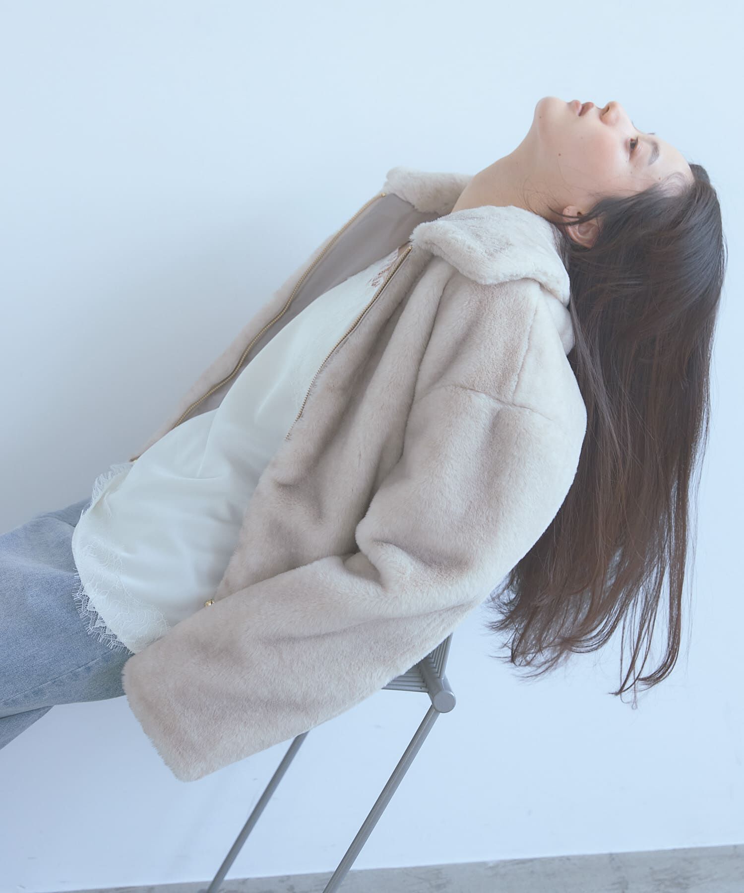 SENSE OF PLACE by URBAN RESEARCH「TISSAVEL フェイクファーショートコート」|ブルゾン・スタジャン|