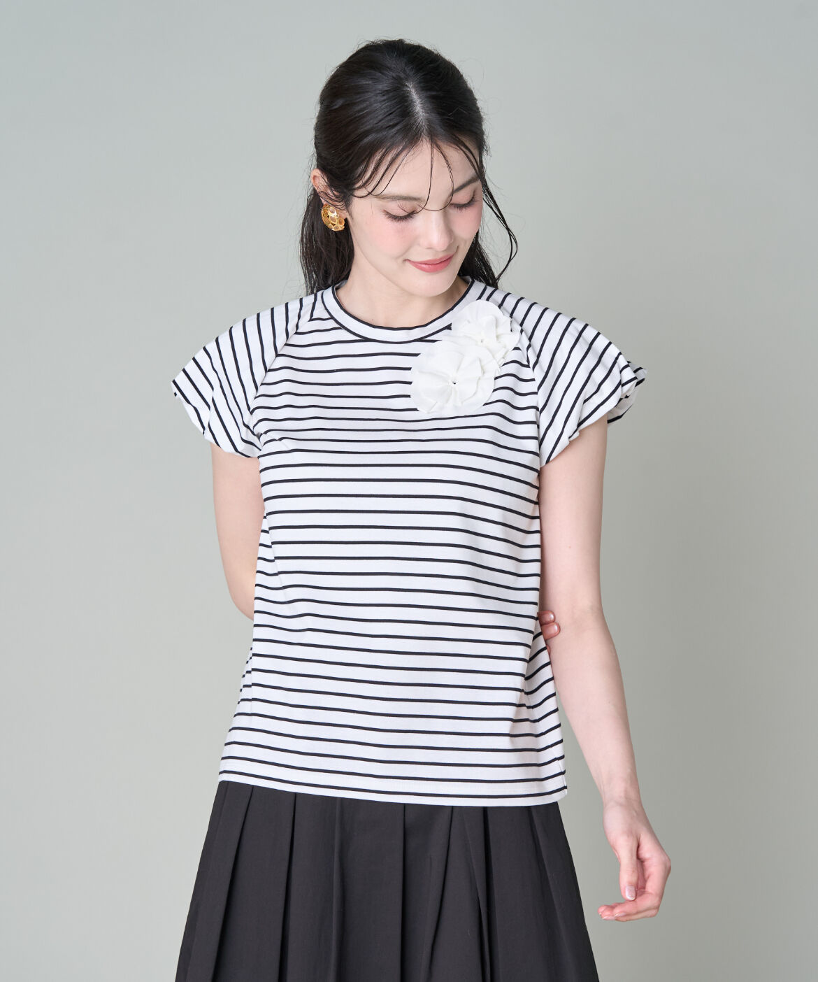 Maglie le cassetto「《大きいサイズ》 フラワーバルーンスリーブTシャツ」|Tシャツ・カットソー|