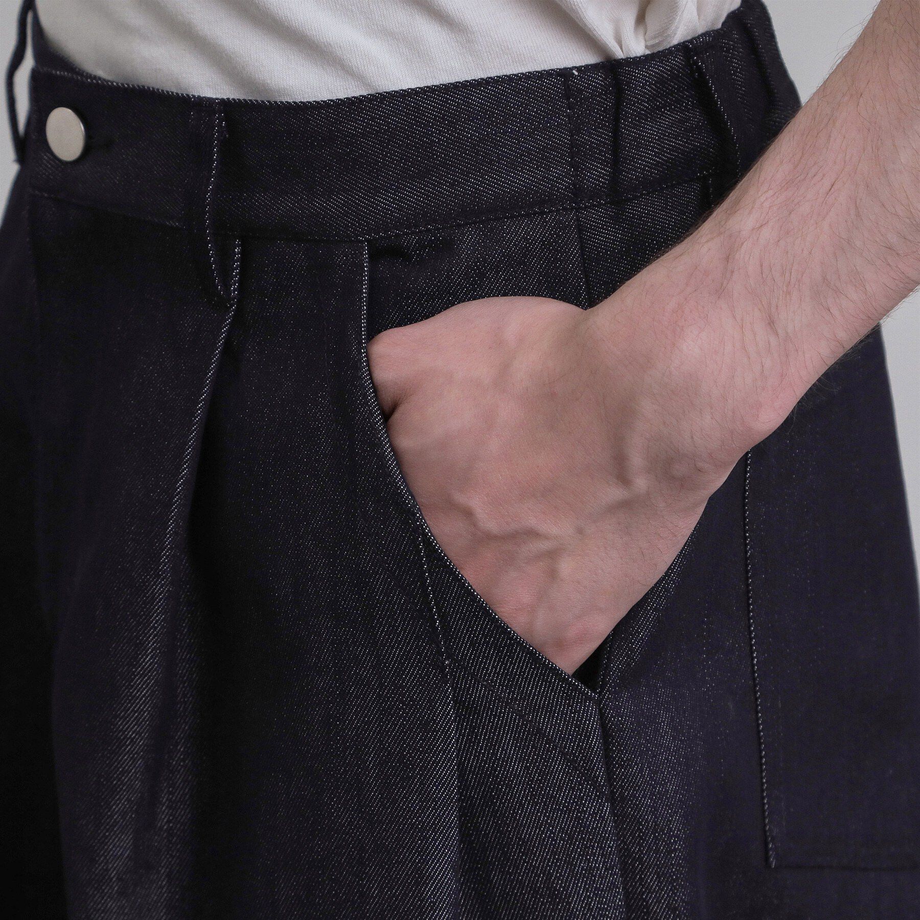 tk.TAKEO KIKUCHI「【色褪せしにくいデニム】Comfy Fadeless Denim Seriesワイドストレートデニム」|デニム|