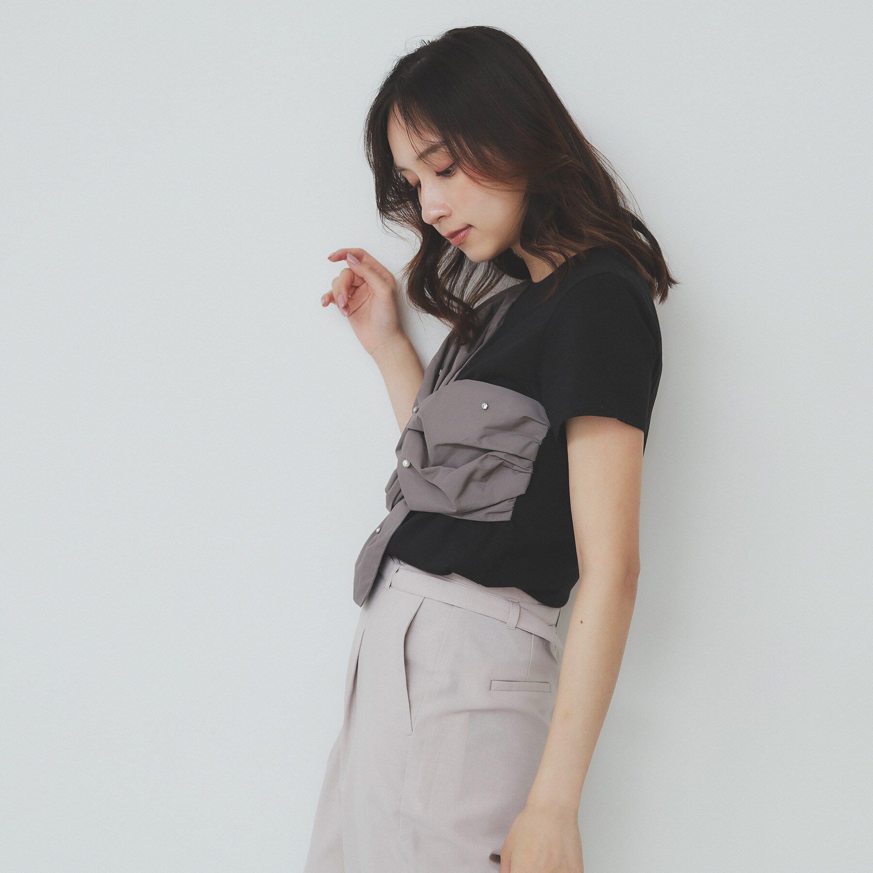 index「パール調アシメドッキングTシャツ【洗える／接触冷感】」|Tシャツ・カットソー|