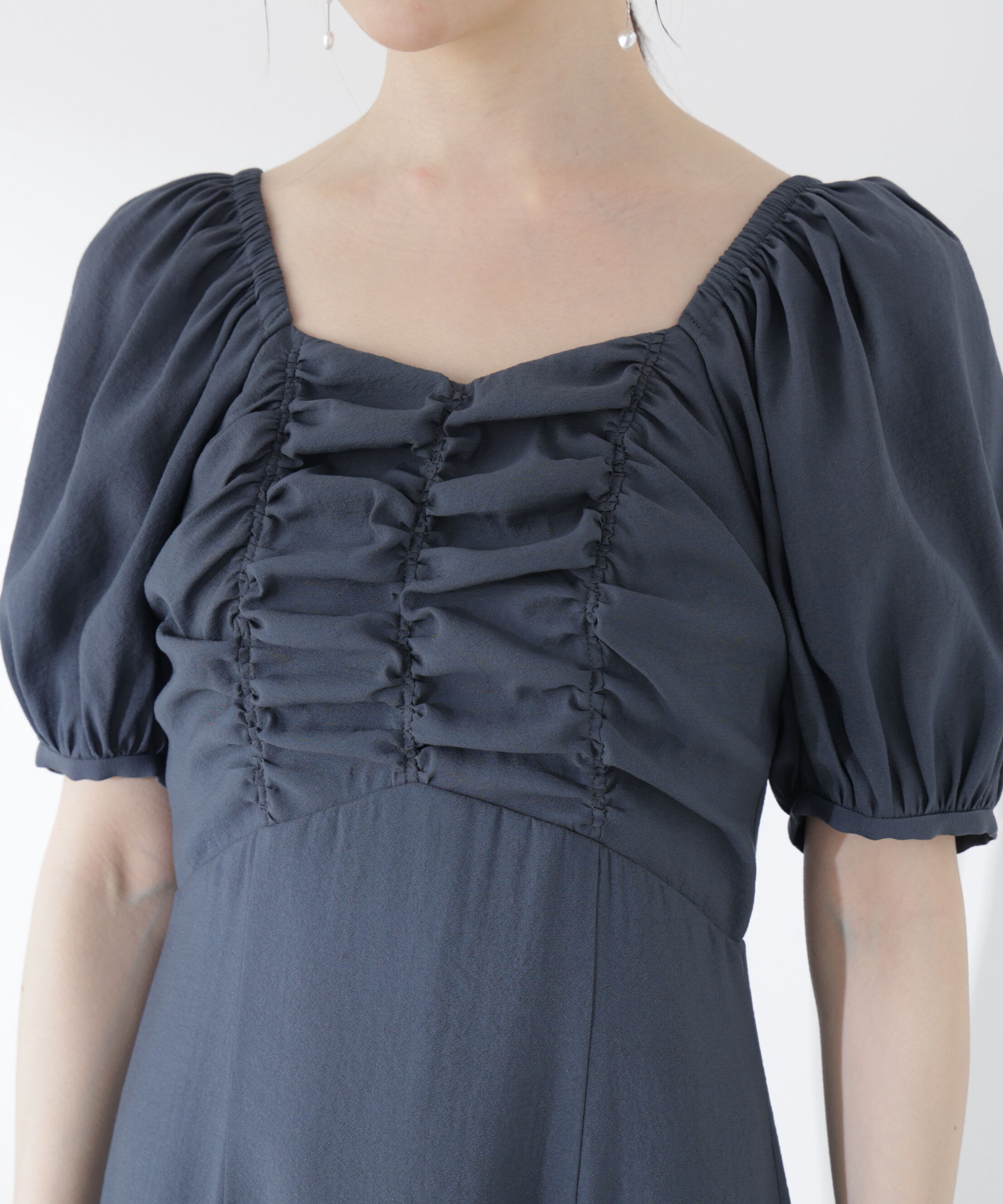 PROPORTION BODY DRESSING「フロントギャザーパフスリーブワンピース26SS」|ワンピース|