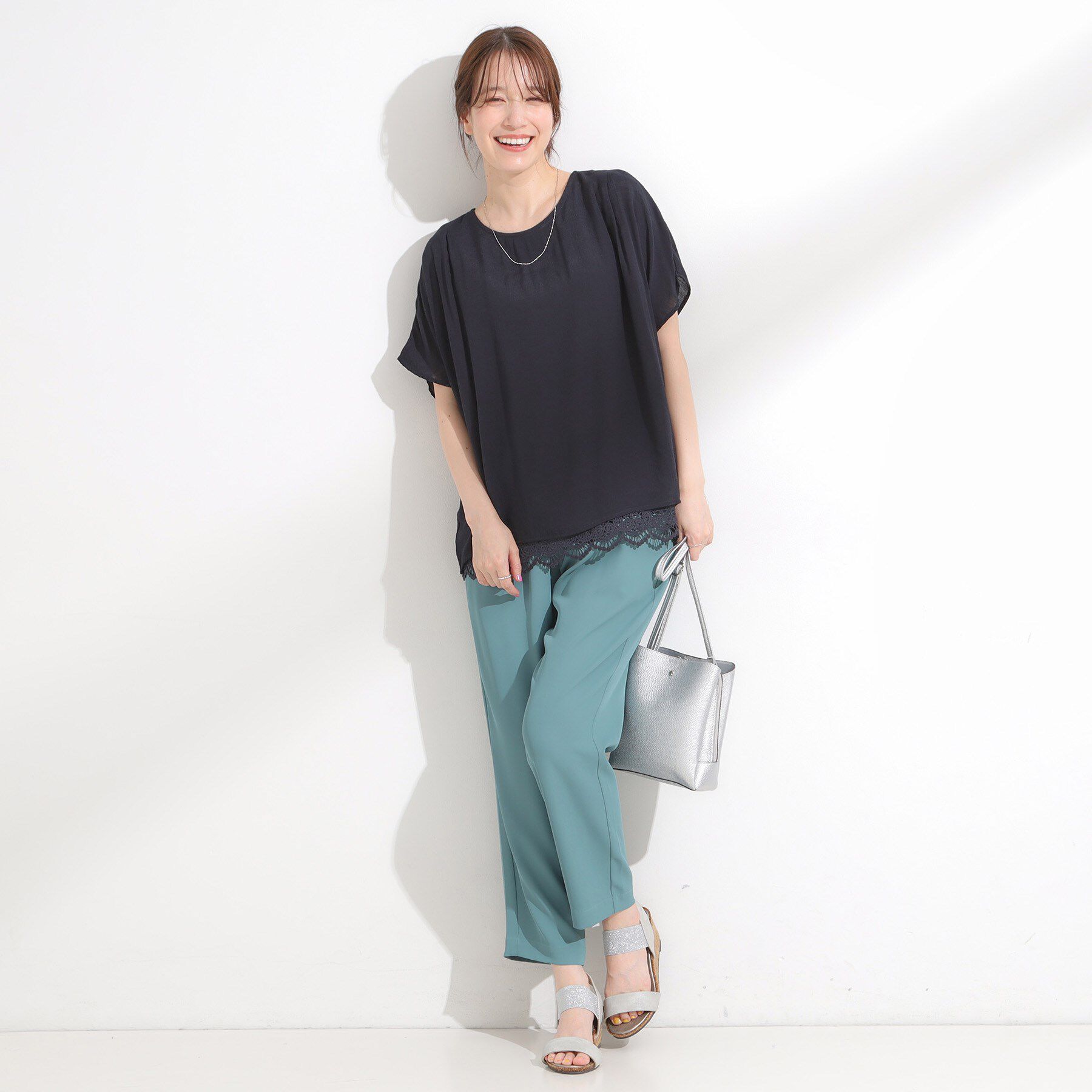 SHOO･LA･RUE「【S-LL】着るだけで簡単にコーデが決まる レースレイヤード風ドルマントップス」|Tシャツ・カットソー|