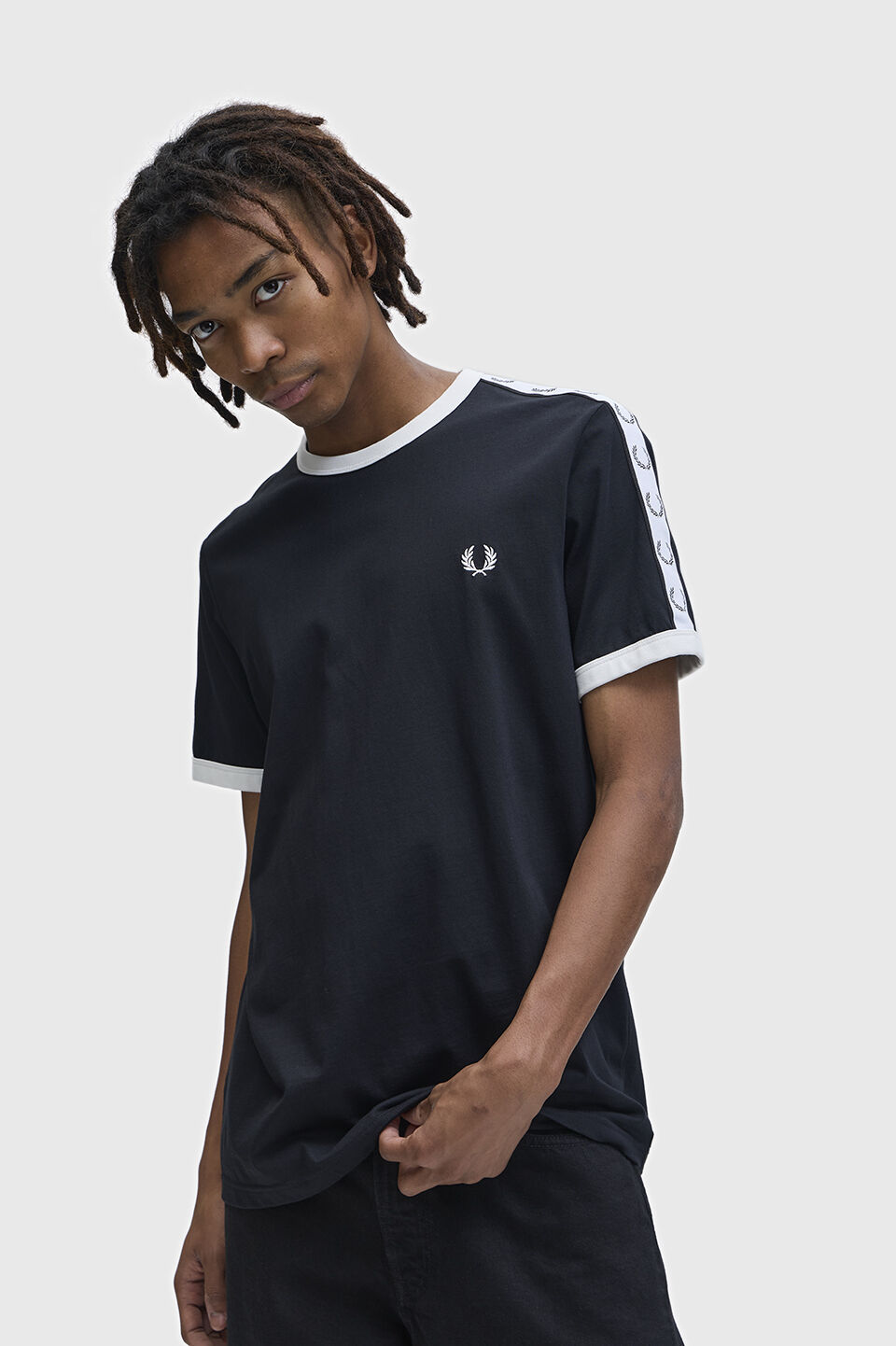 FRED PERRY 「Taped Ringer T-Shirt／テープリンガーＴシャツ」|Tシャツ・カットソー|