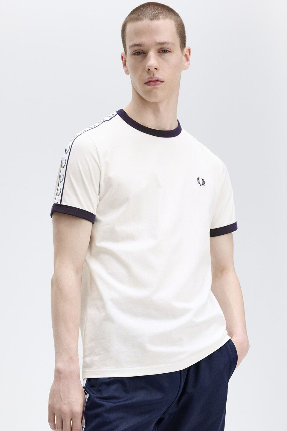 FRED PERRY 「Taped Ringer T-Shirt／テープリンガーＴシャツ」|Tシャツ・カットソー|SNOW WHITE