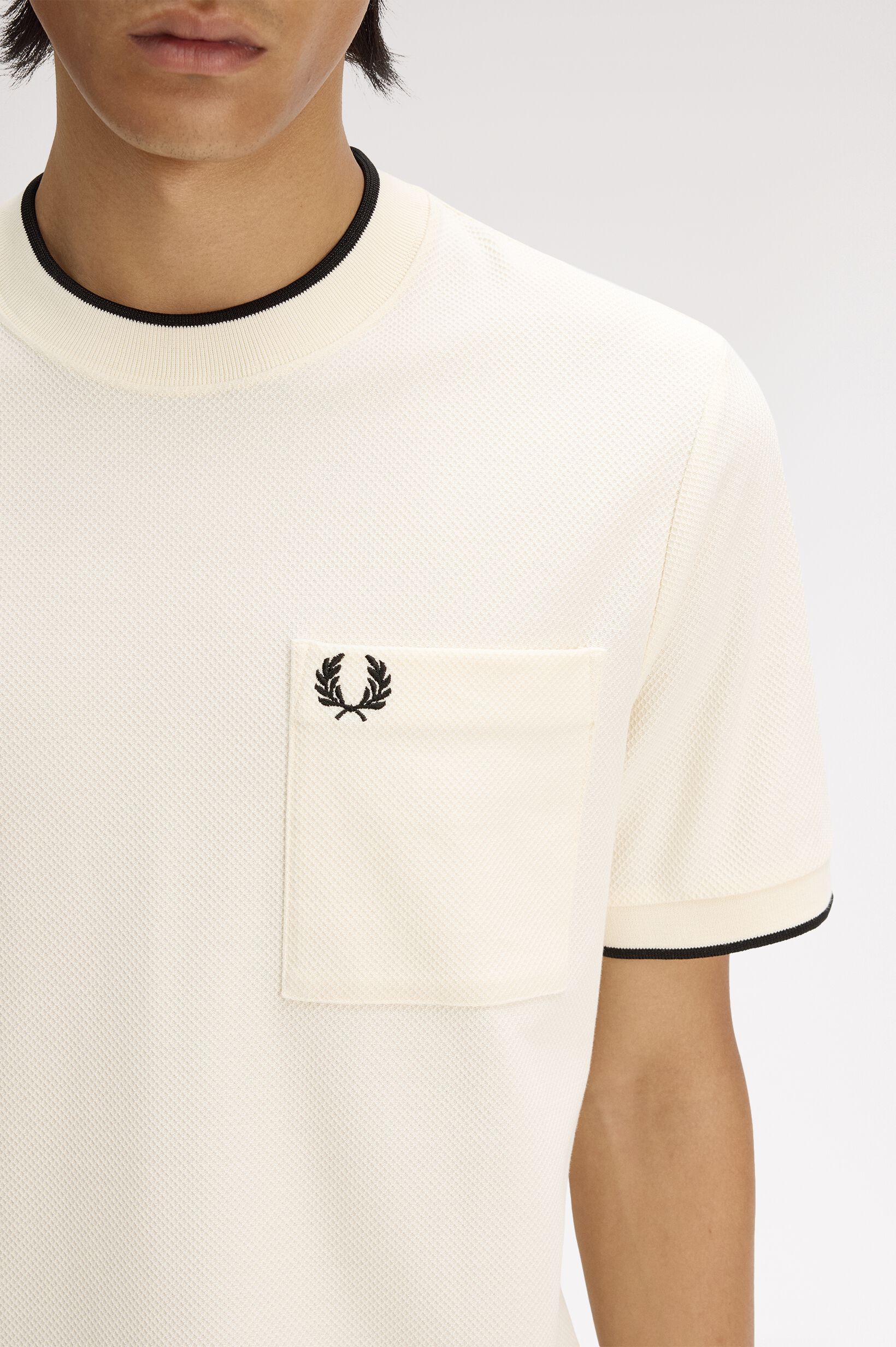FRED PERRY 「Pocket Detail Pique T-Shirt／ポケットディティールピケTシャツ」|Tシャツ・カットソー|