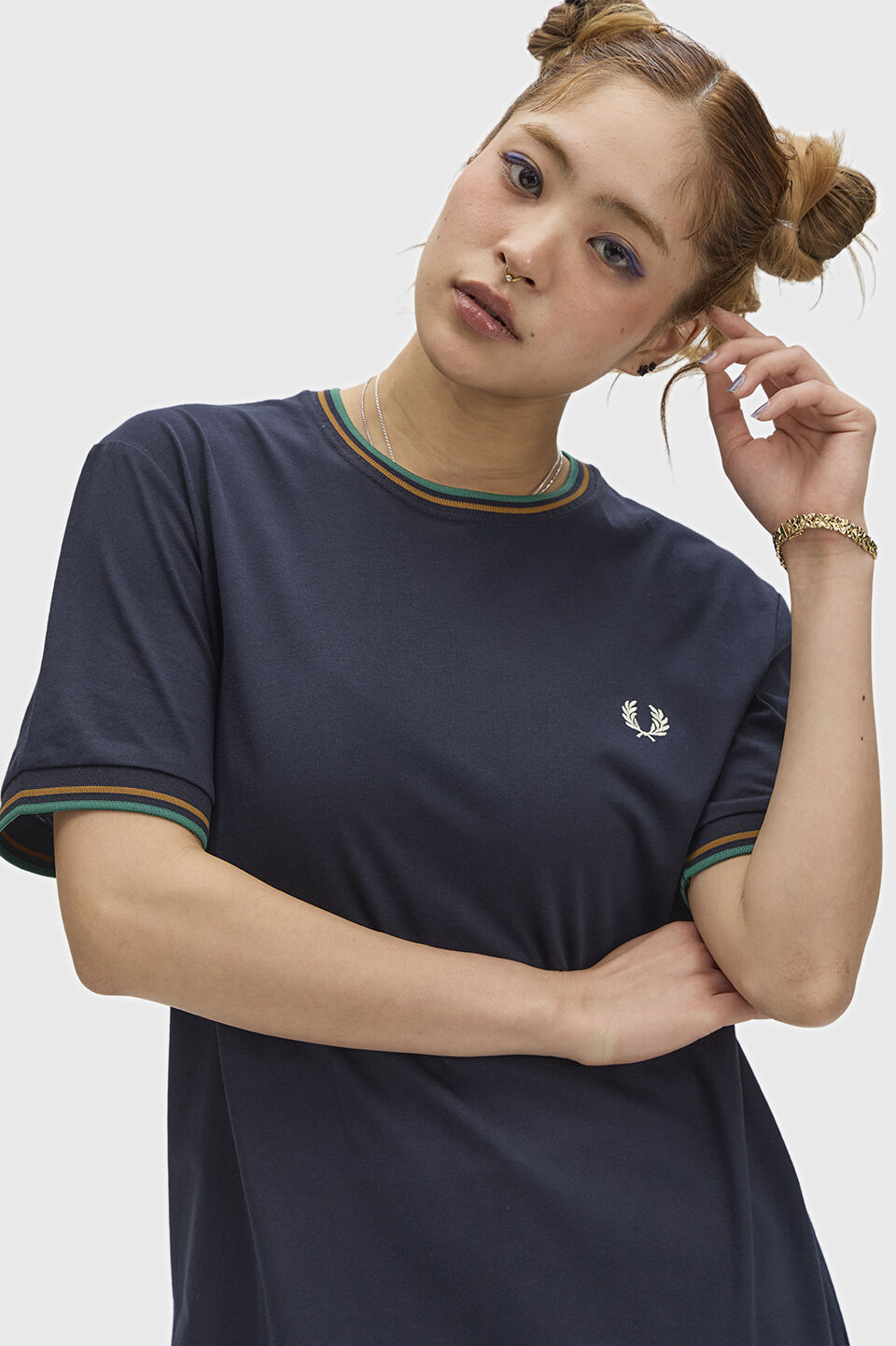 FRED PERRY 「Twin Tipped T-Shirt／ティップラインTシャツ M1588V」|Tシャツ・カットソー|