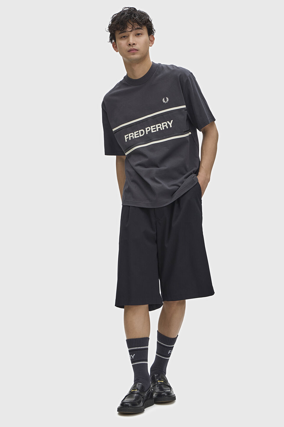FRED PERRY 「Fred Perry Graphic T-Shirt／フレッドペリーグラフィックTシャツ」|Tシャツ・カットソー|