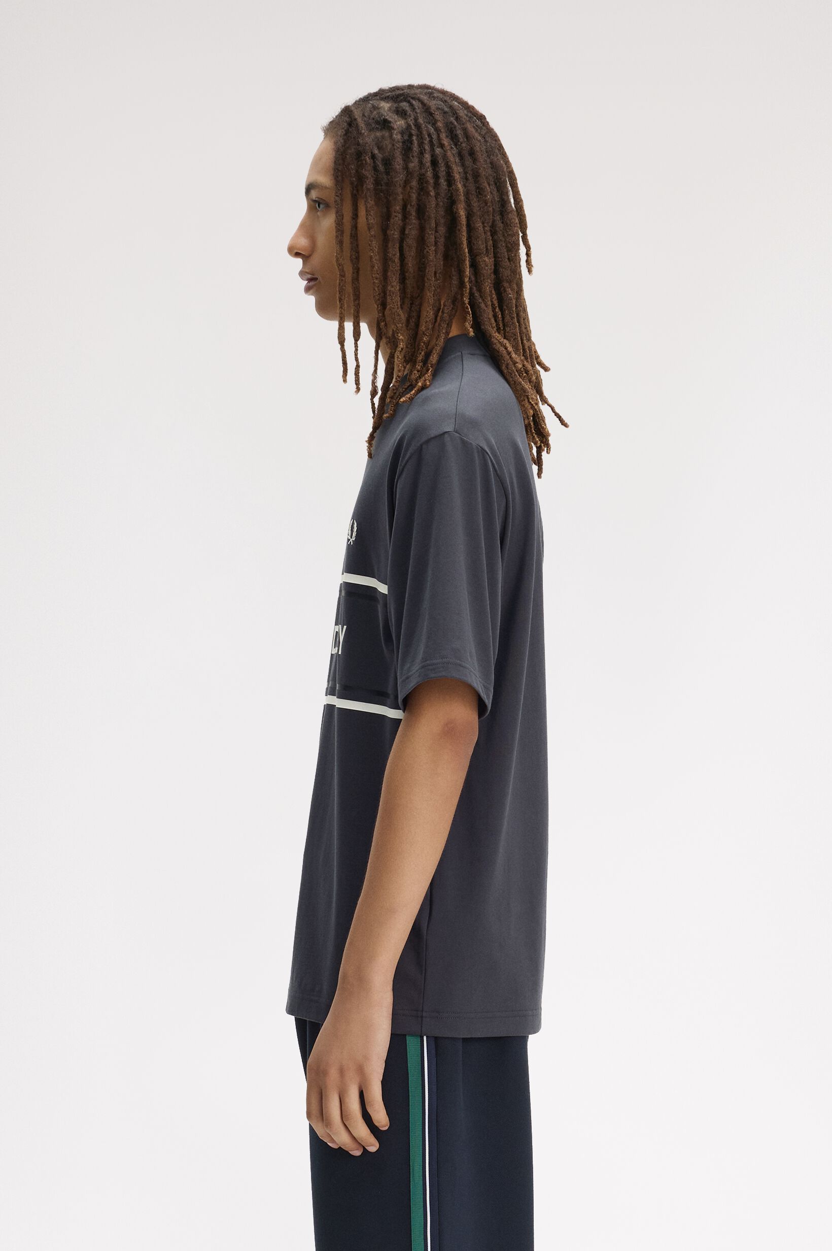 FRED PERRY 「Fred Perry Graphic T-Shirt／フレッドペリーグラフィックTシャツ」|Tシャツ・カットソー|