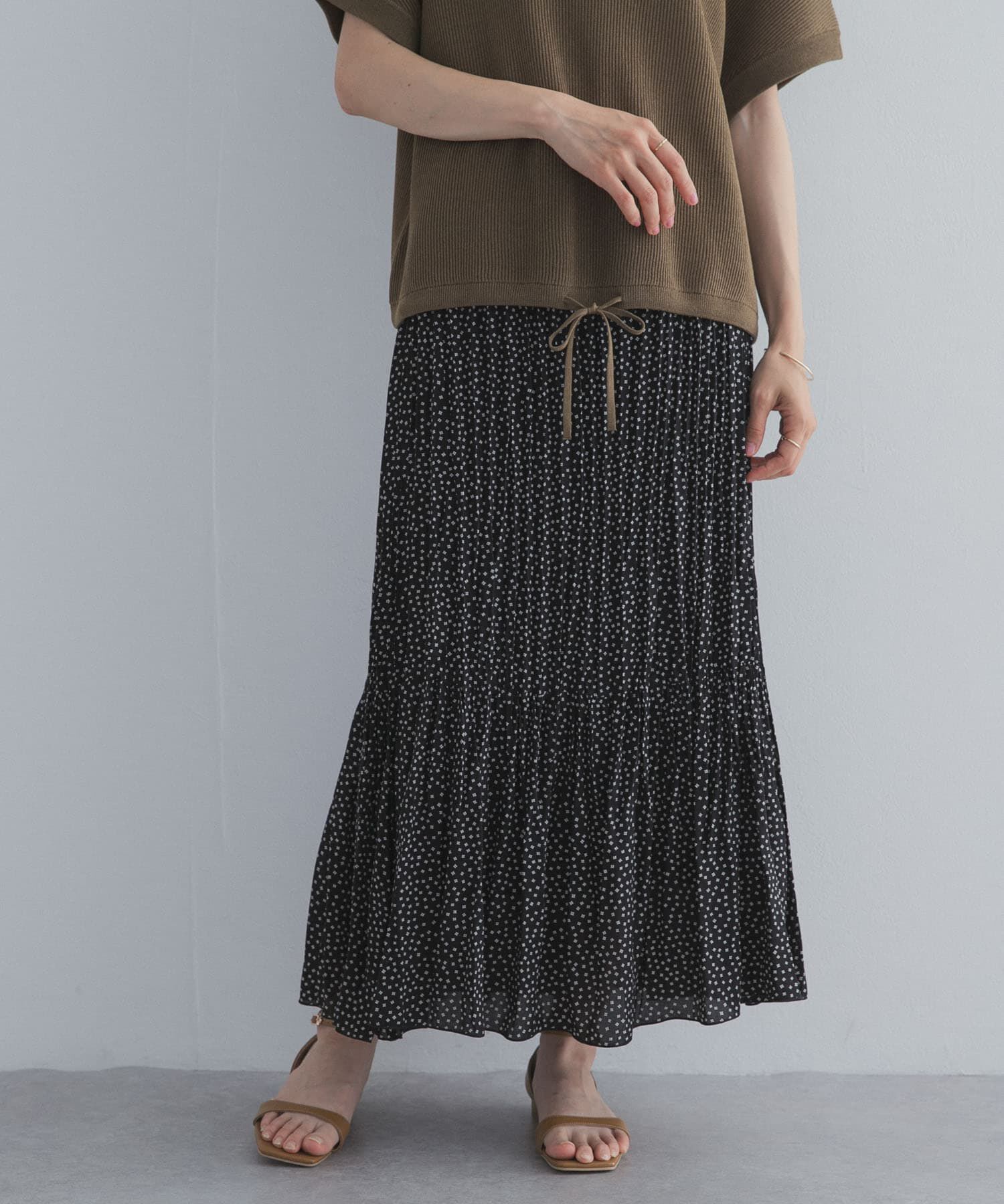 URBAN RESEARCH DOORS「フラワードットプリーツスカート」|スカート|