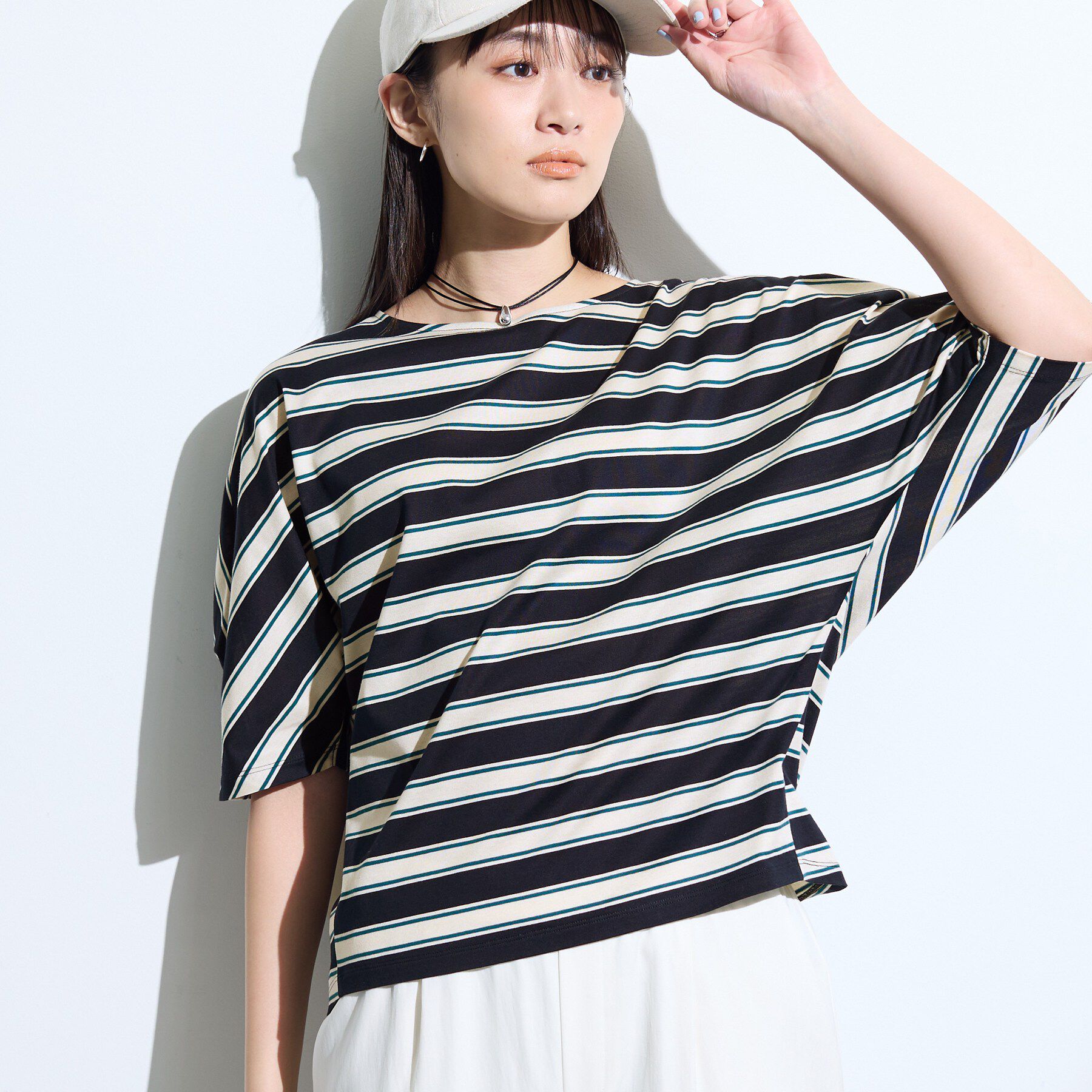 INDIVI「【体型カバー】ボーダードルマントップス」|Tシャツ・カットソー|ネイビー(394)