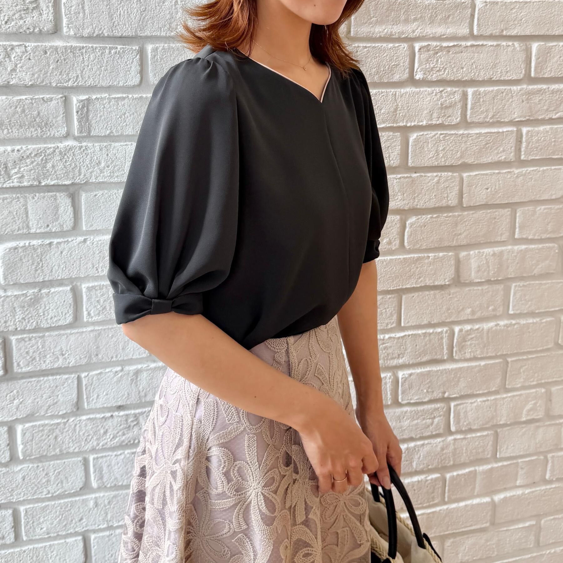 Couture broach「【洗える】袖リボンデザイン ハートネック ブラウス」|シャツ・ブラウス|
