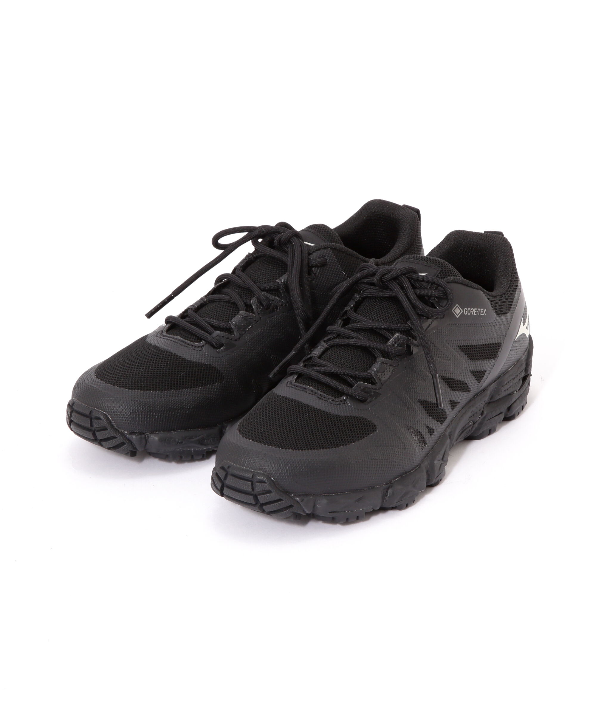  「WOMEN V2 GORE-TEX HIKING SHOES」|スニーカー|